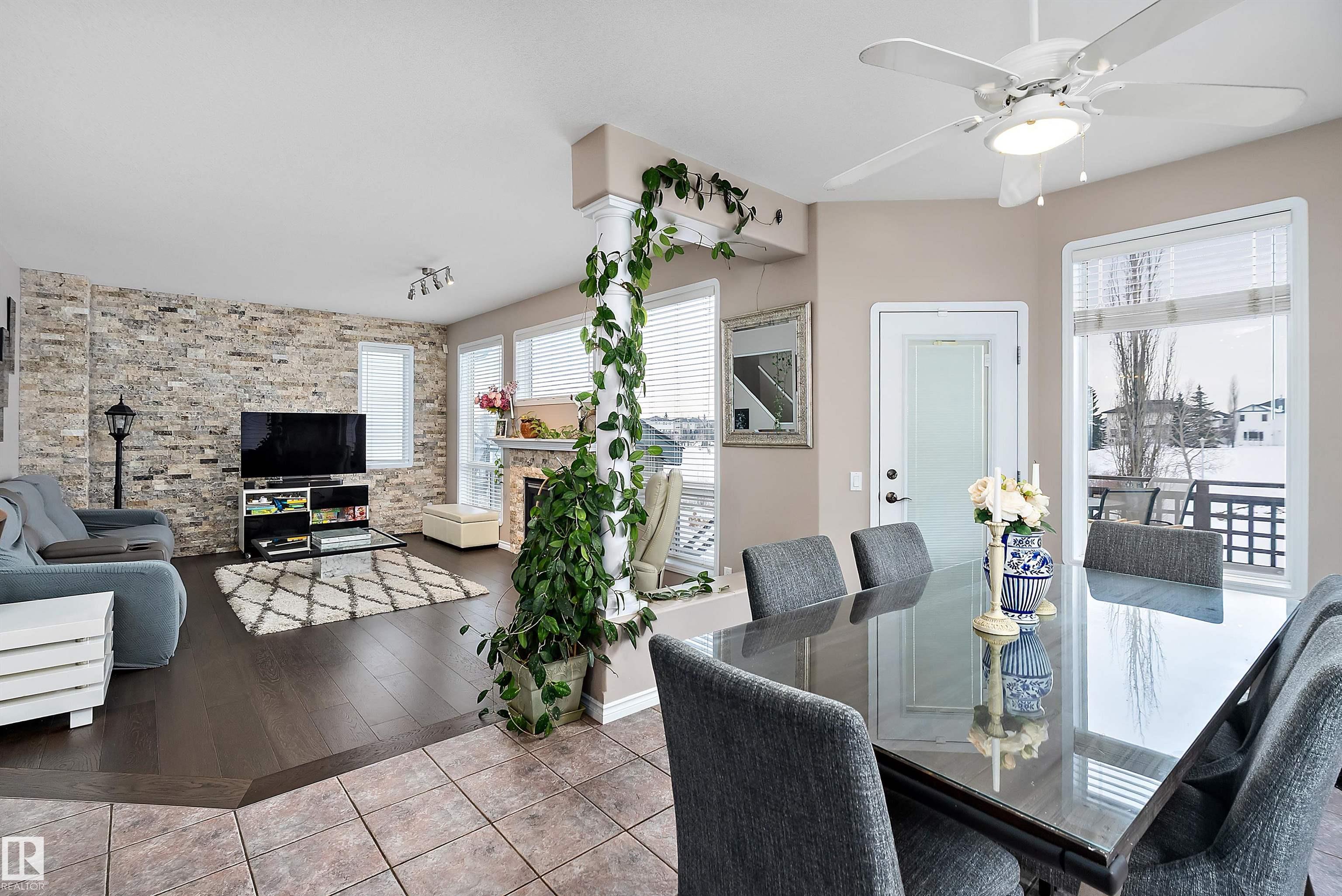 Photo 22 at 1105 Klarvatten Cove NW, Klarvatten, Edmonton