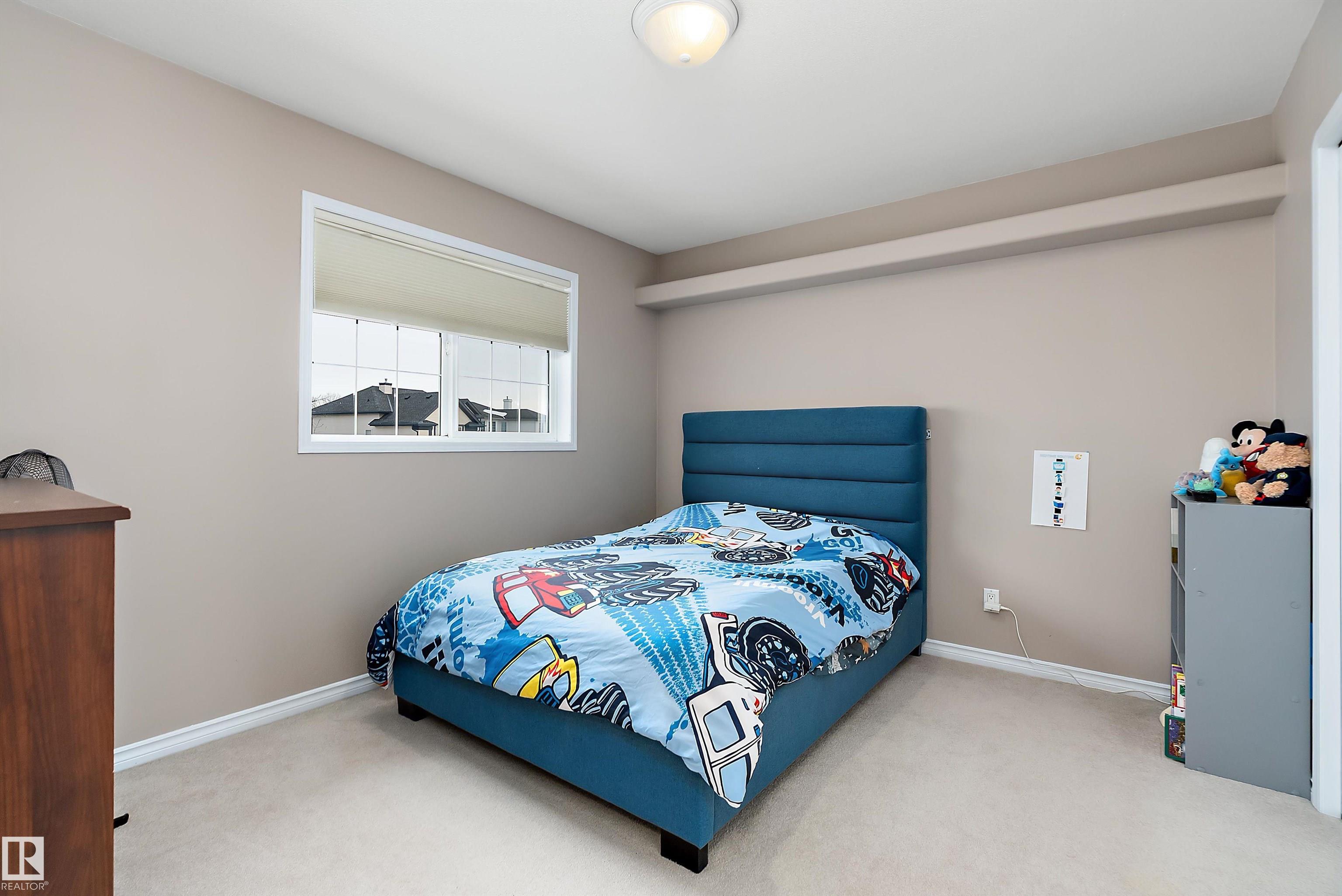 Photo 35 at 1105 Klarvatten Cove NW, Klarvatten, Edmonton