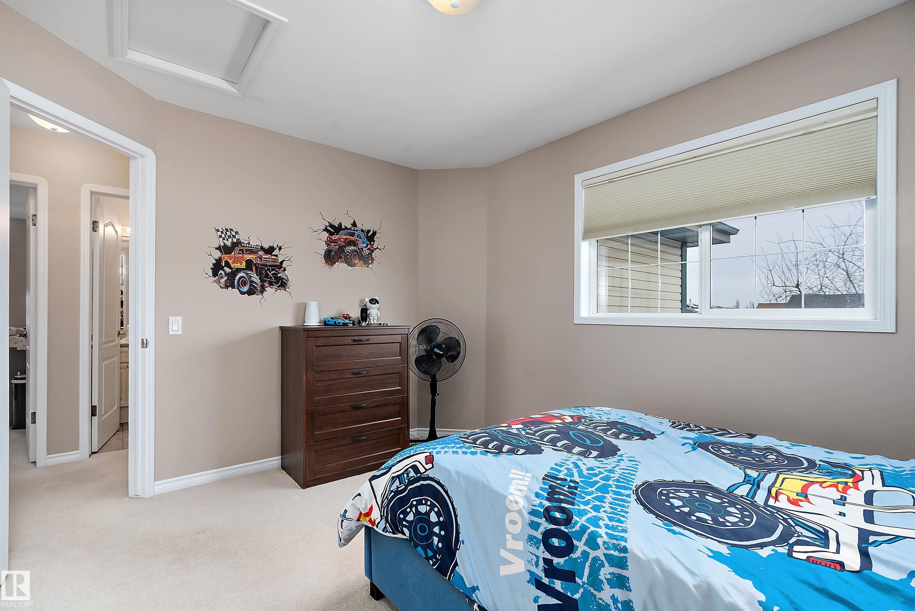 Photo 36 at 1105 Klarvatten Cove NW, Klarvatten, Edmonton