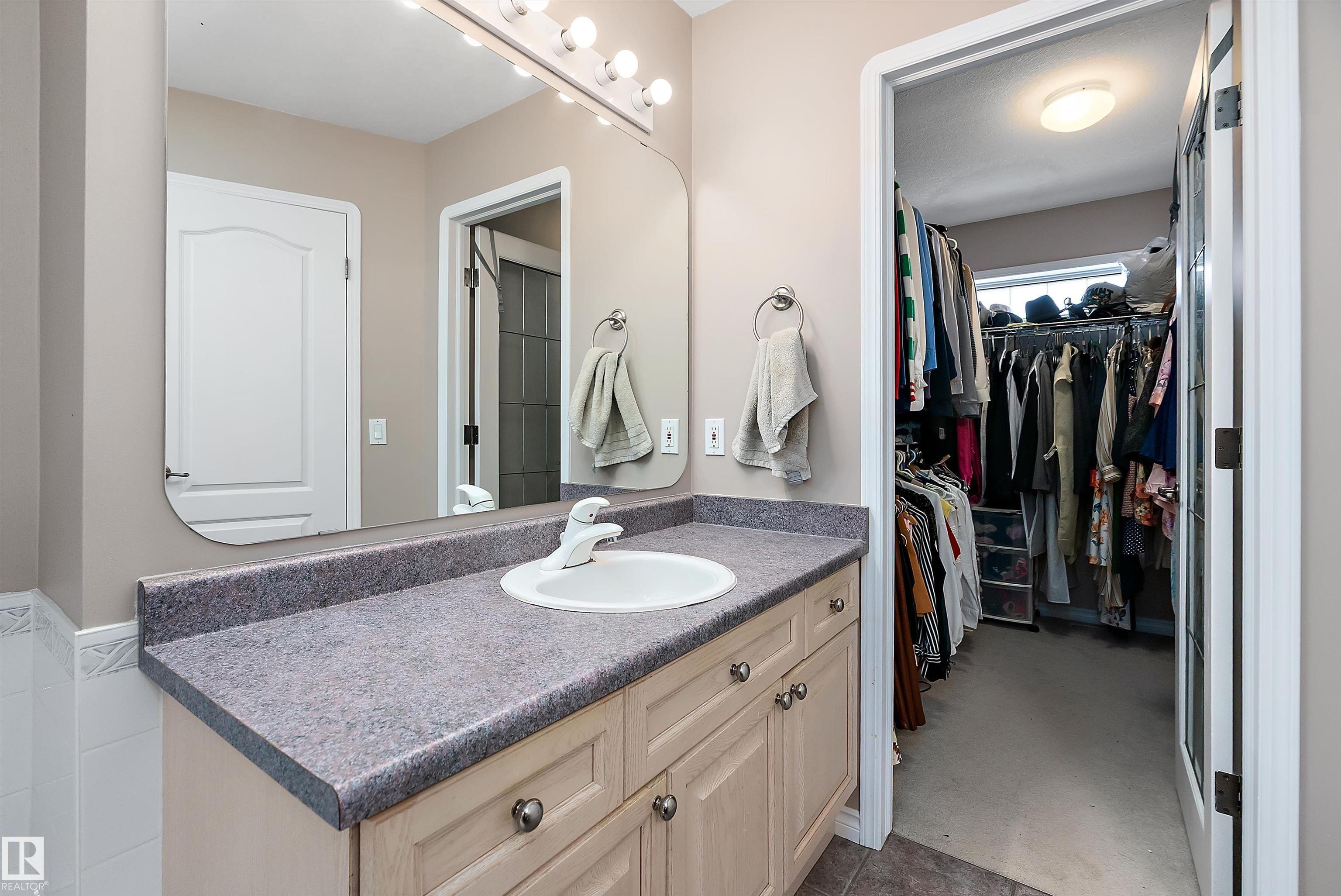 Photo 45 at 1105 Klarvatten Cove NW, Klarvatten, Edmonton