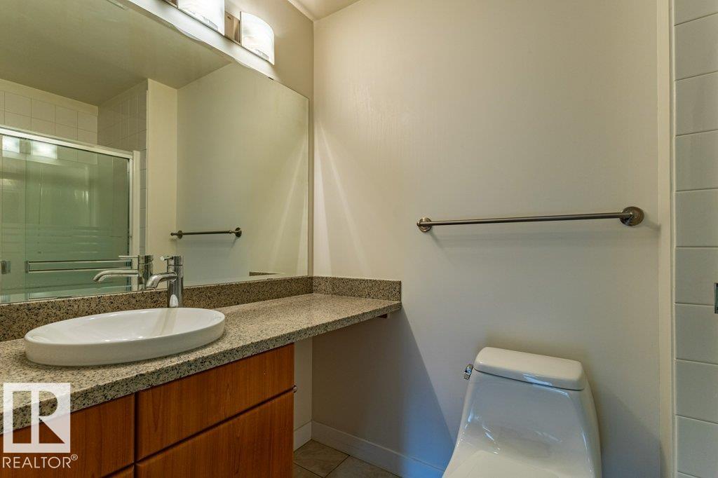 Photo 19 at 409 - 10333 112 Street NW, Wîhkwêntôwin, Edmonton