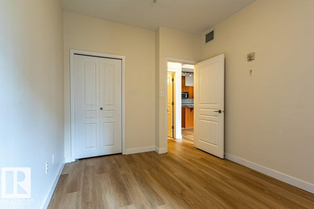 Photo 22 at 409 - 10333 112 Street NW, Wîhkwêntôwin, Edmonton