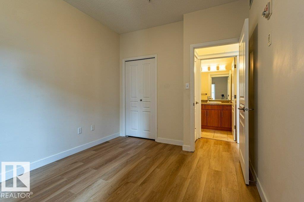 Photo 23 at 409 - 10333 112 Street NW, Wîhkwêntôwin, Edmonton