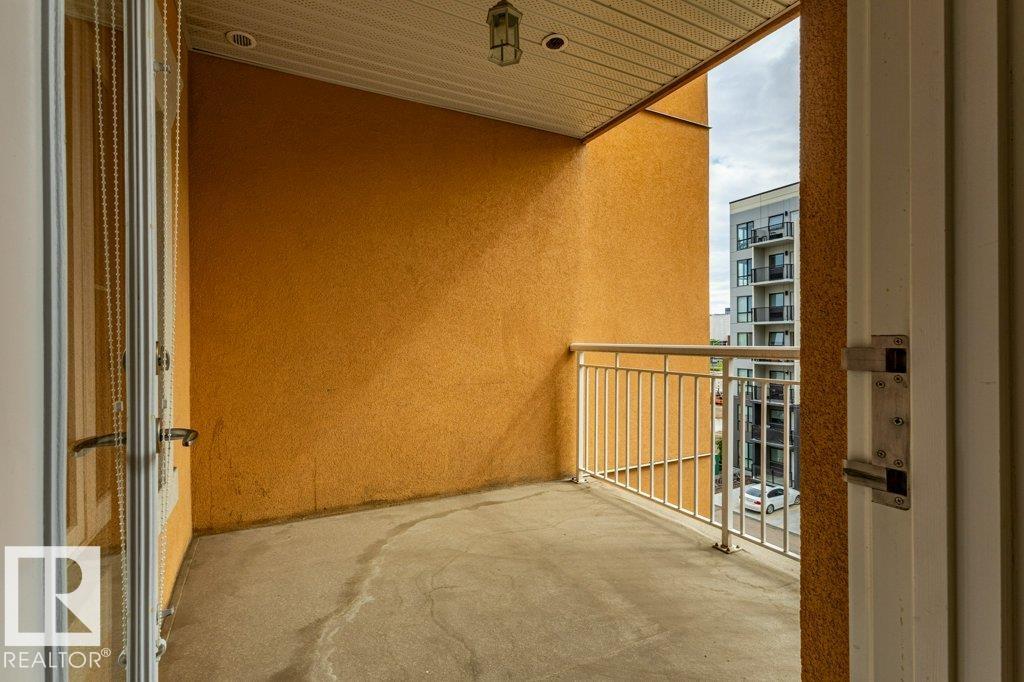 Photo 27 at 409 - 10333 112 Street NW, Wîhkwêntôwin, Edmonton