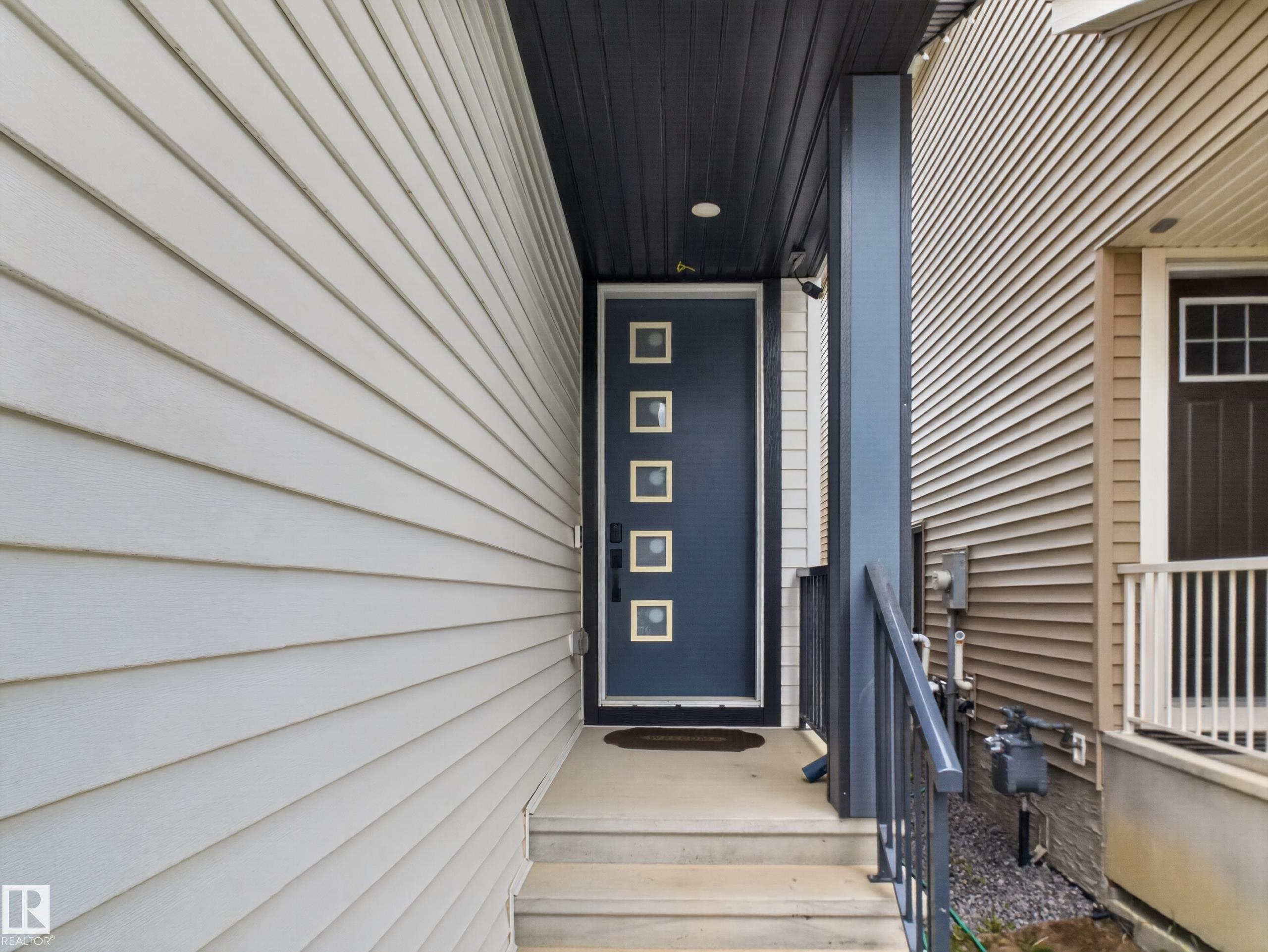 19744 28 Avenue NW, The Uplands, Edmonton