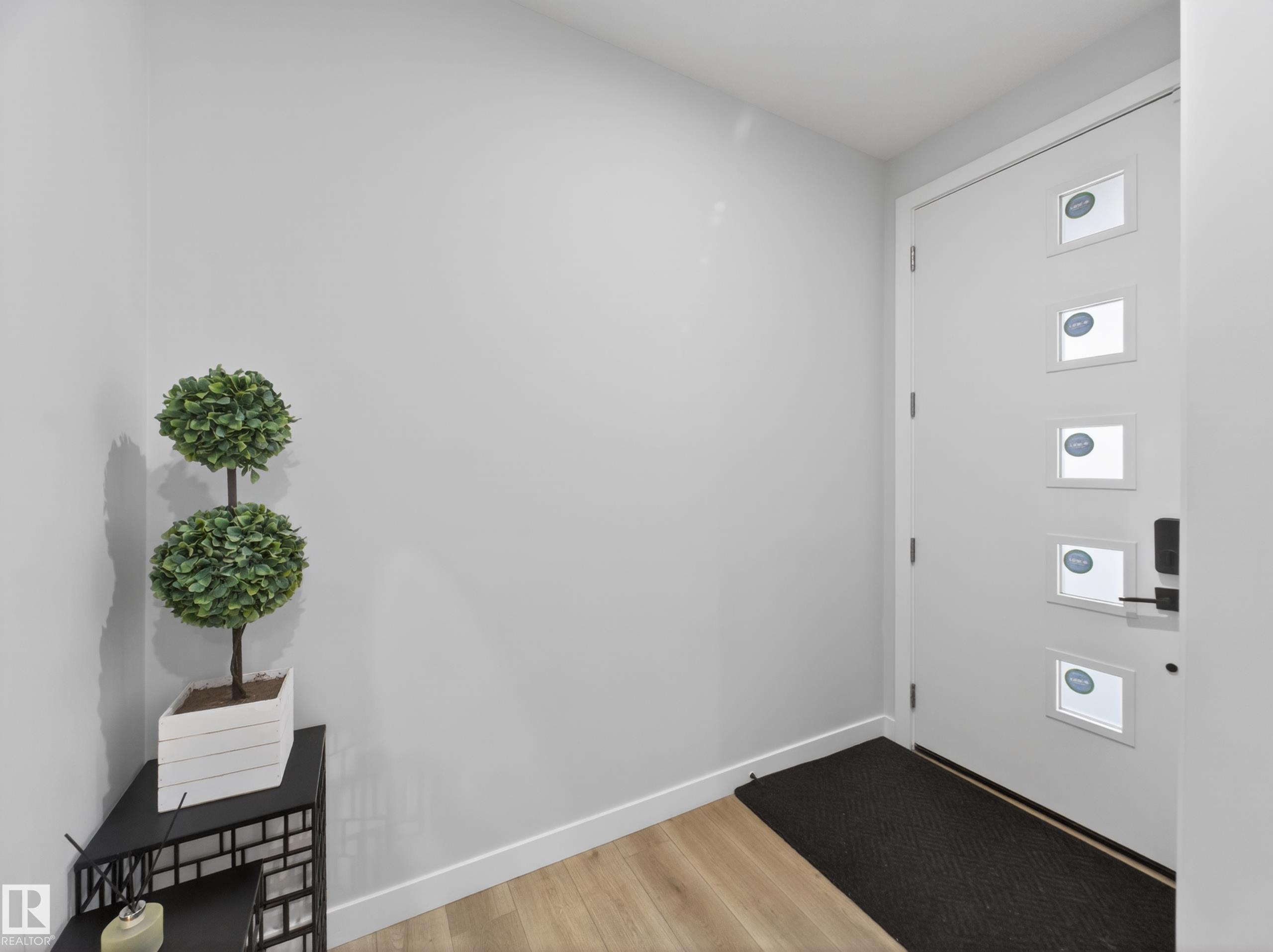 19744 28 Avenue NW, The Uplands, Edmonton