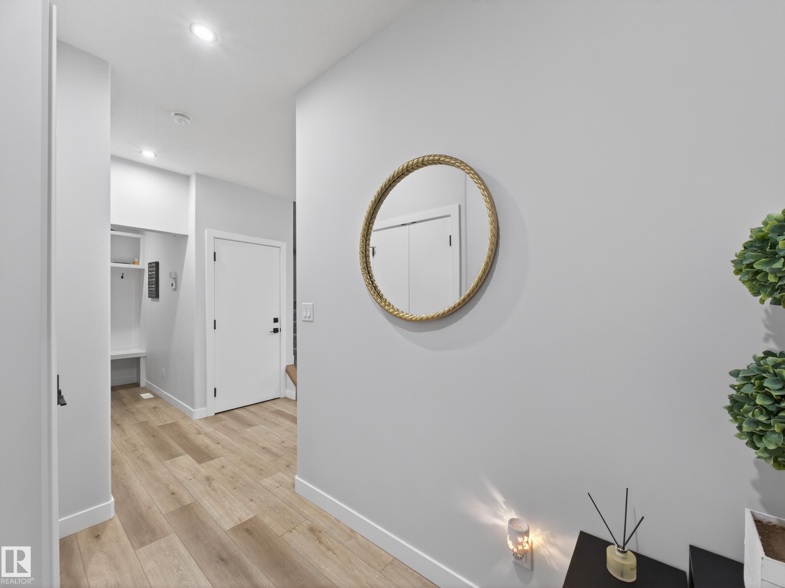 19744 28 Avenue NW, The Uplands, Edmonton