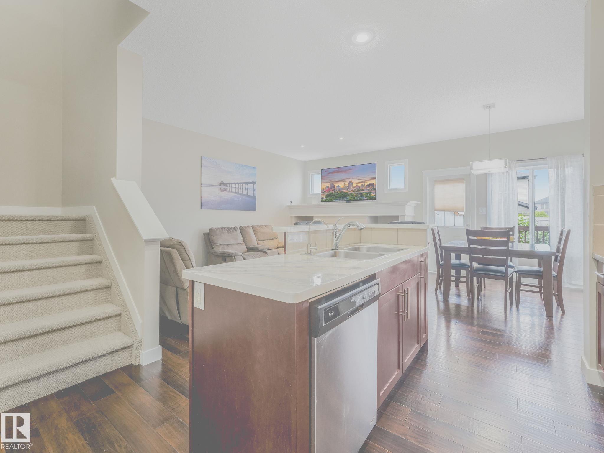Photo 11 at 68 Meadowpark Gate, McLaughlin, Spruce Grove