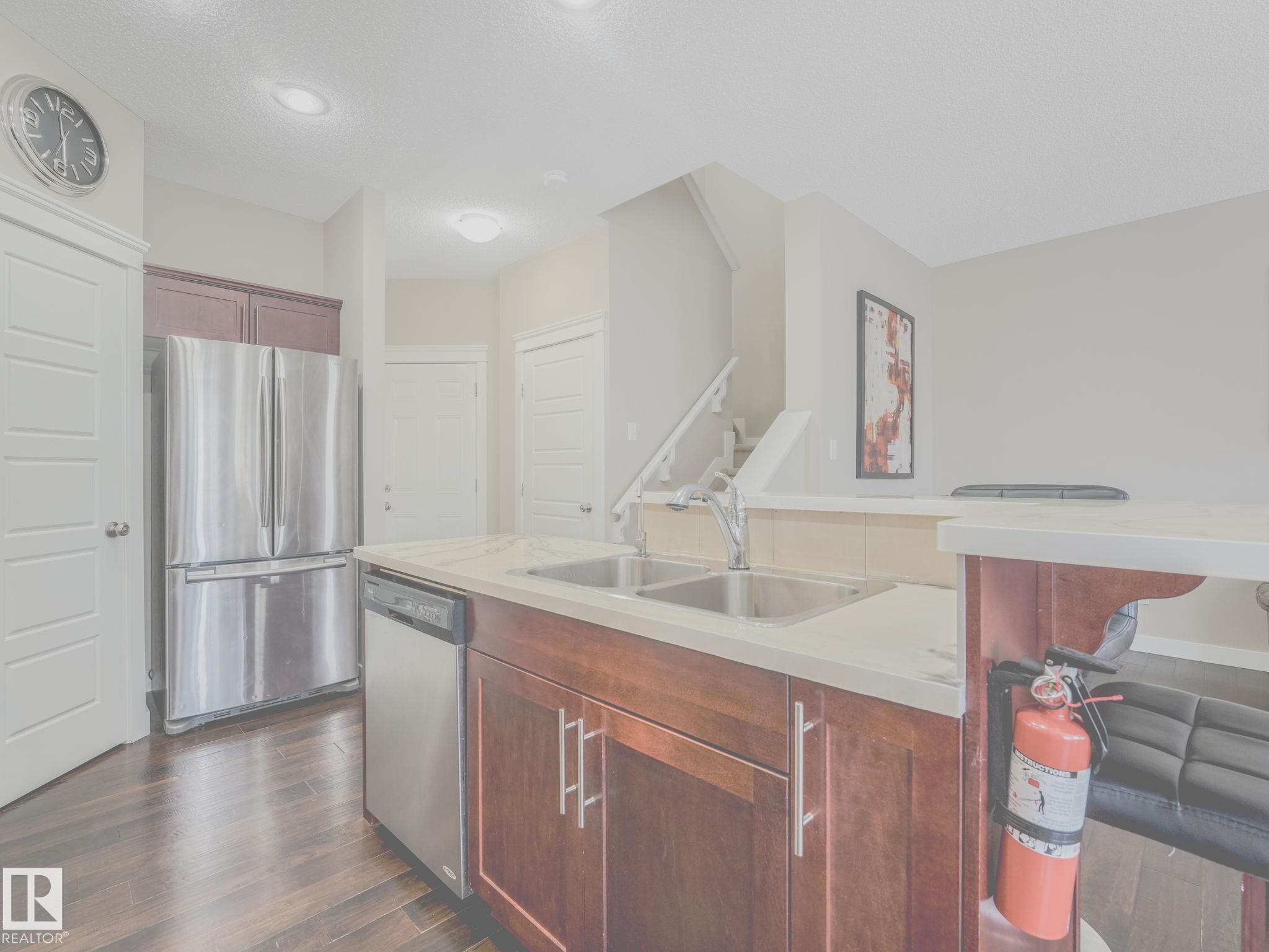 Photo 12 at 68 Meadowpark Gate, McLaughlin, Spruce Grove