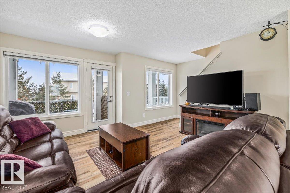 Photo 13 at 4 - 16335 84 Street NW, Belle Rive, Edmonton