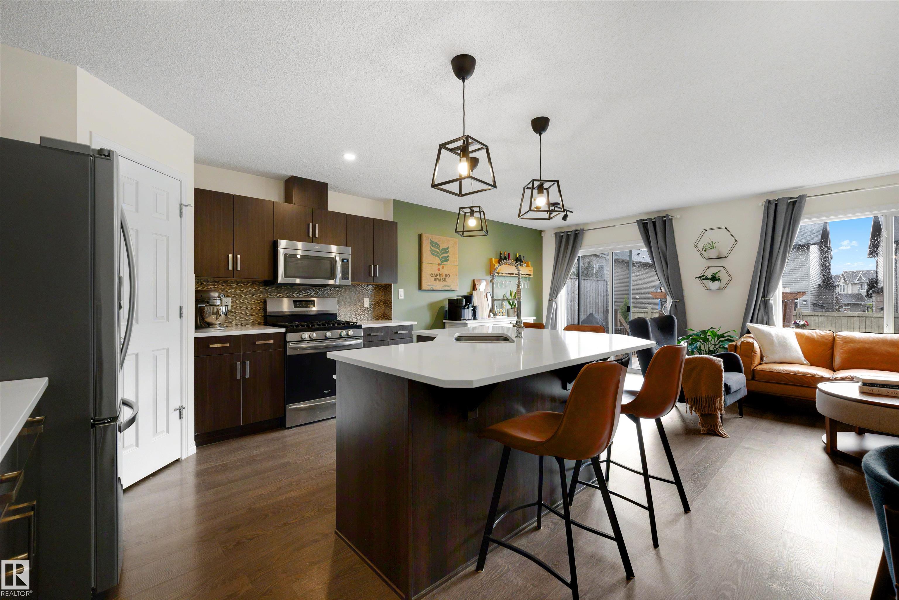 Photo 9 at 2132 Cassidy Wynd SW, Chappelle Area, Edmonton