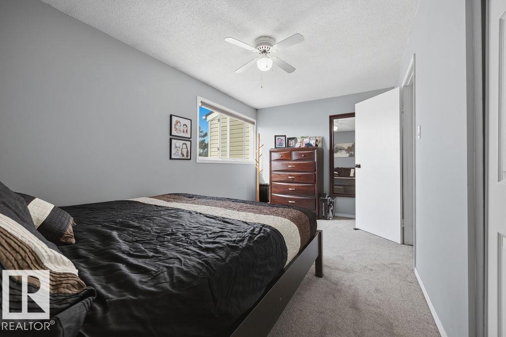Photo 12 at 243 Dickinsfield crest NW, Evansdale, Edmonton