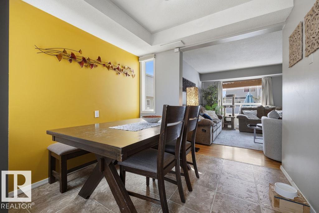 243 Dickinsfield crest NW, Evansdale, Edmonton