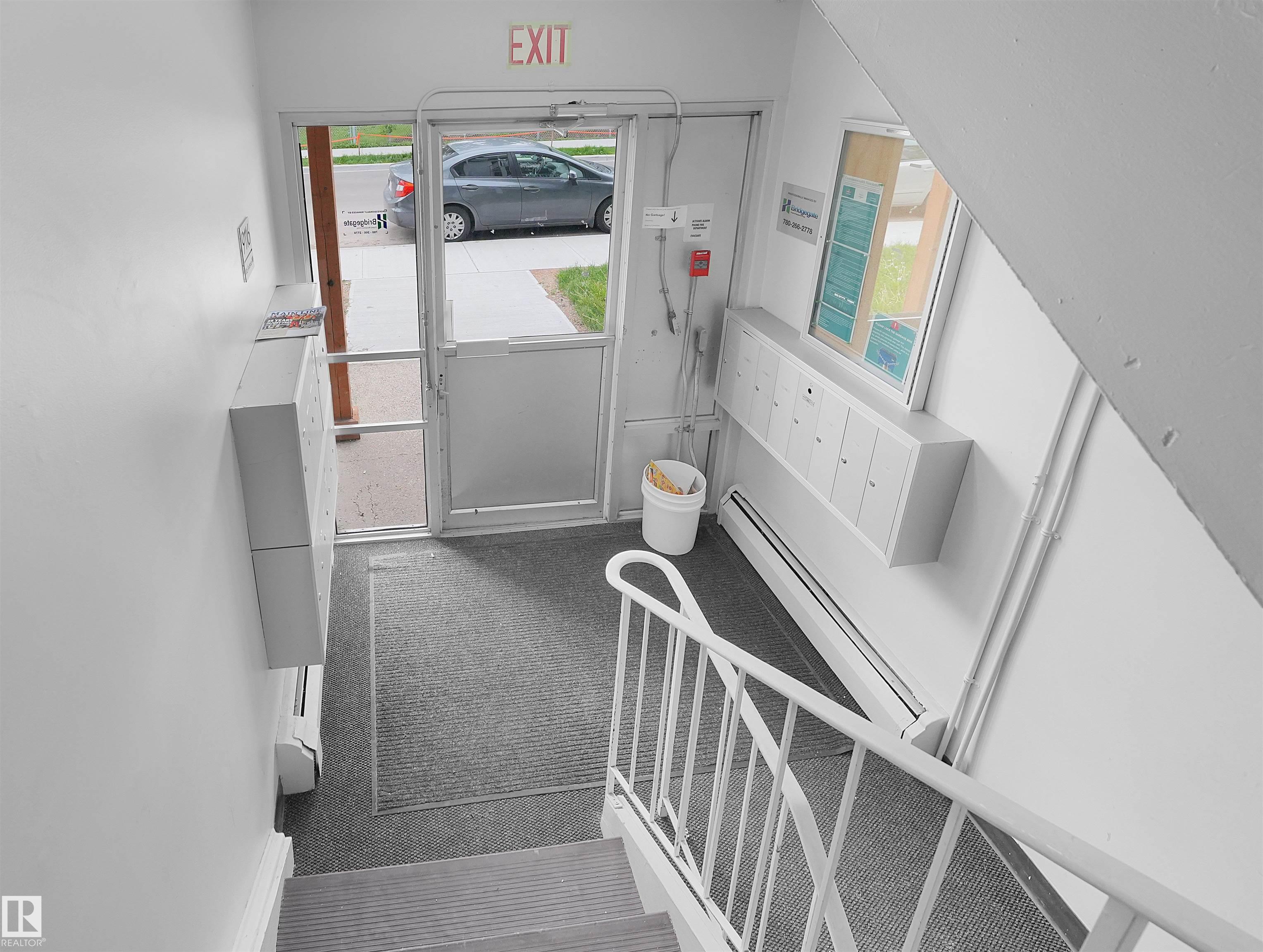 204 - 9116 106 Avenue NW, Boyle Street, Edmonton