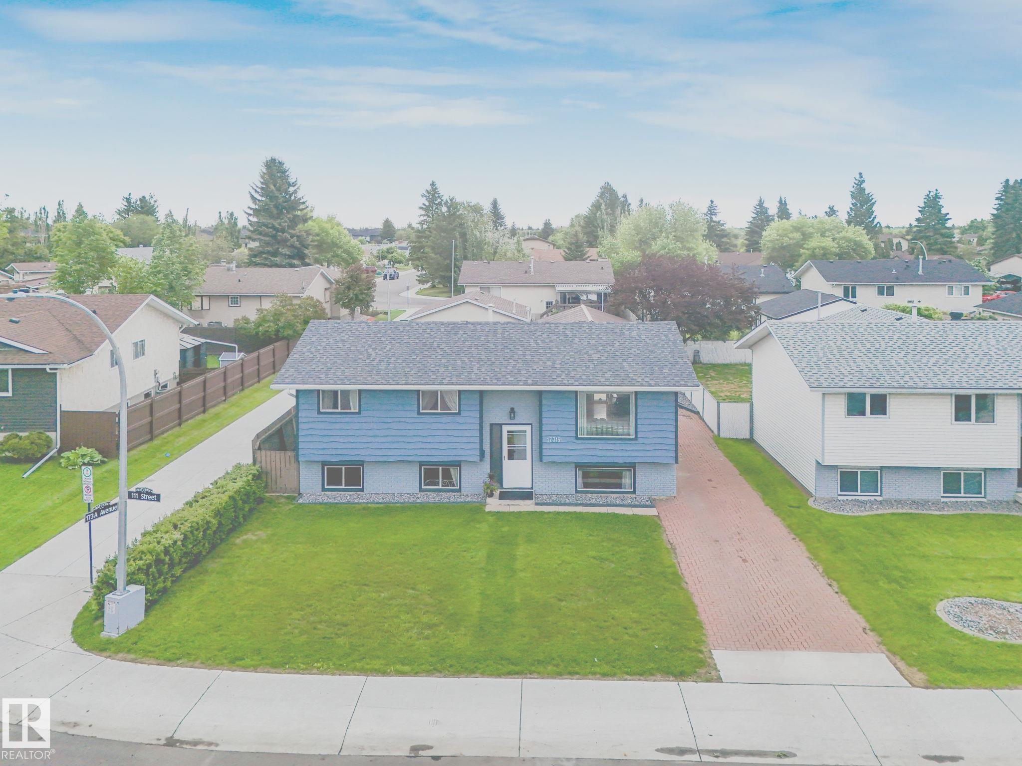 Photo 6 at 17315 111 Street NW, Baturyn, Edmonton
