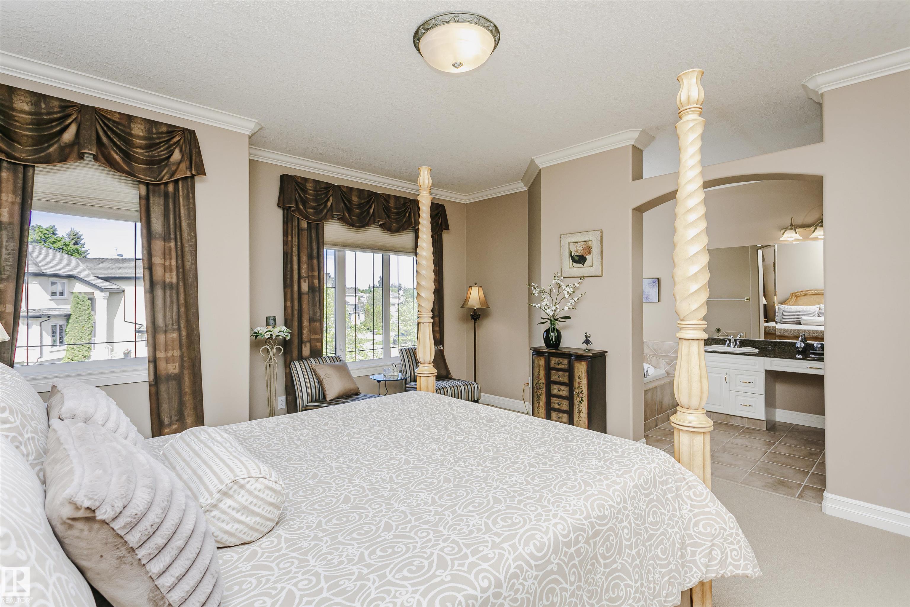 Photo 27 at 116 Darlington Crescent NW, Donsdale, Edmonton