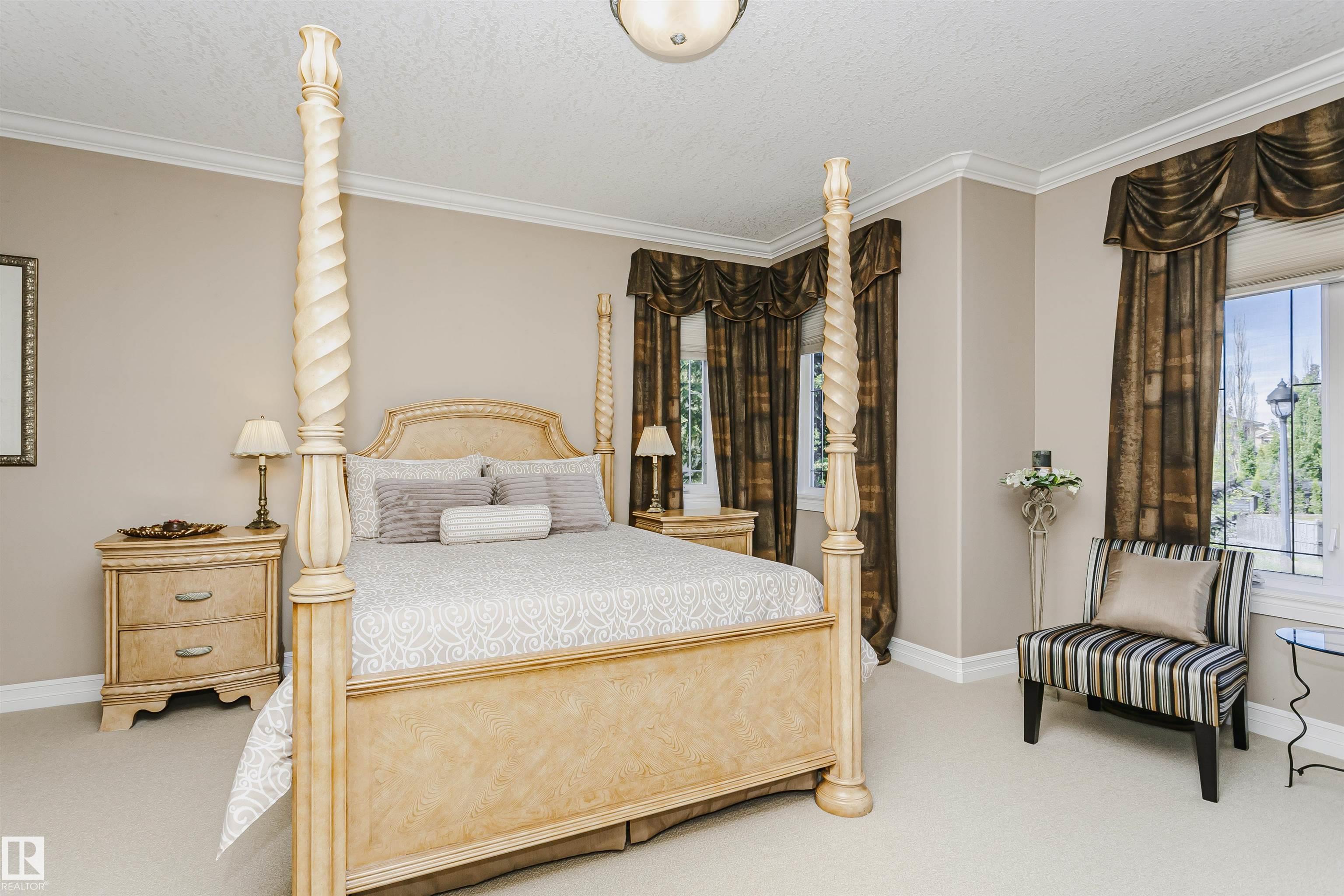 Photo 28 at 116 Darlington Crescent NW, Donsdale, Edmonton