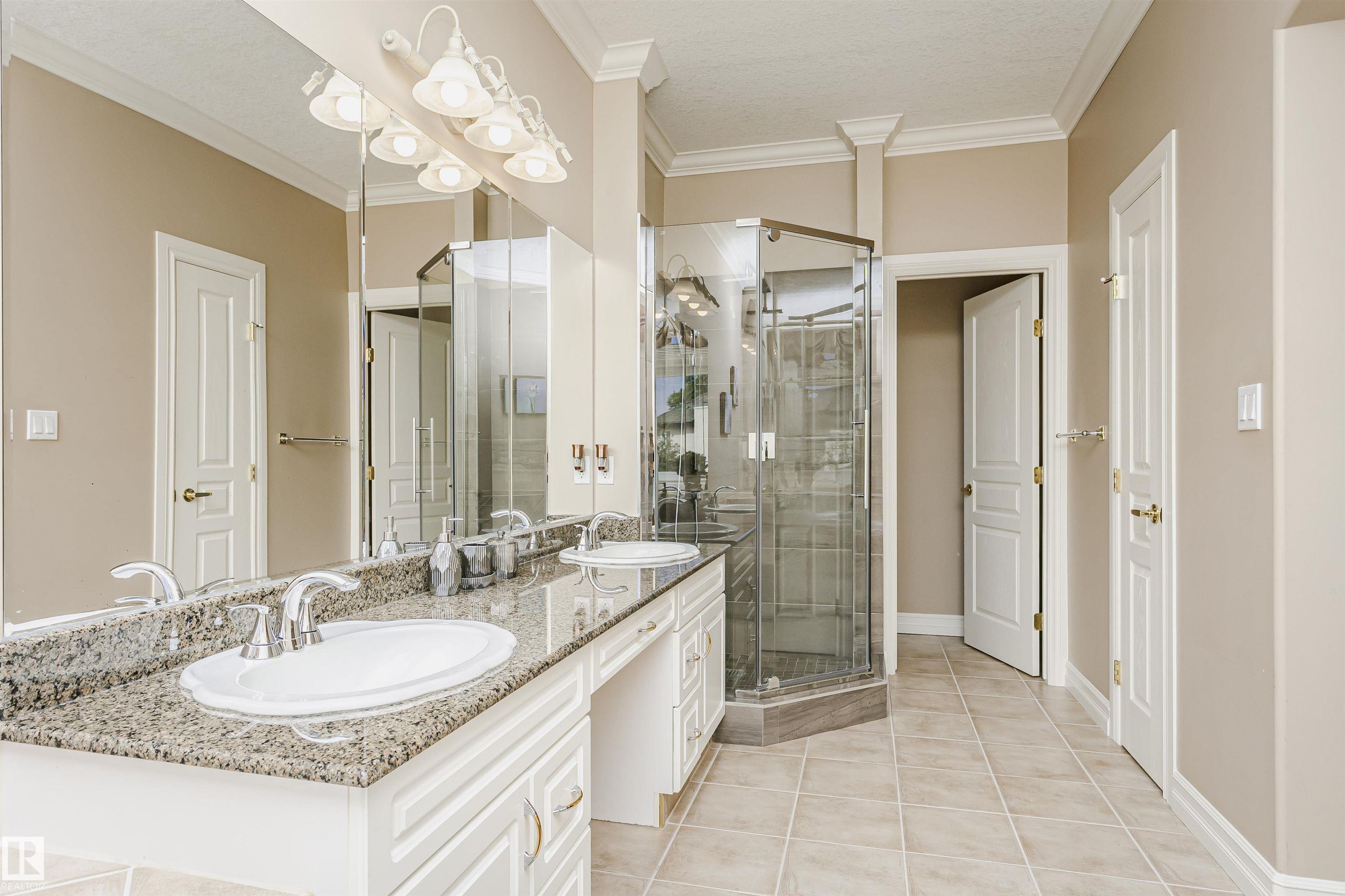 Photo 30 at 116 Darlington Crescent NW, Donsdale, Edmonton