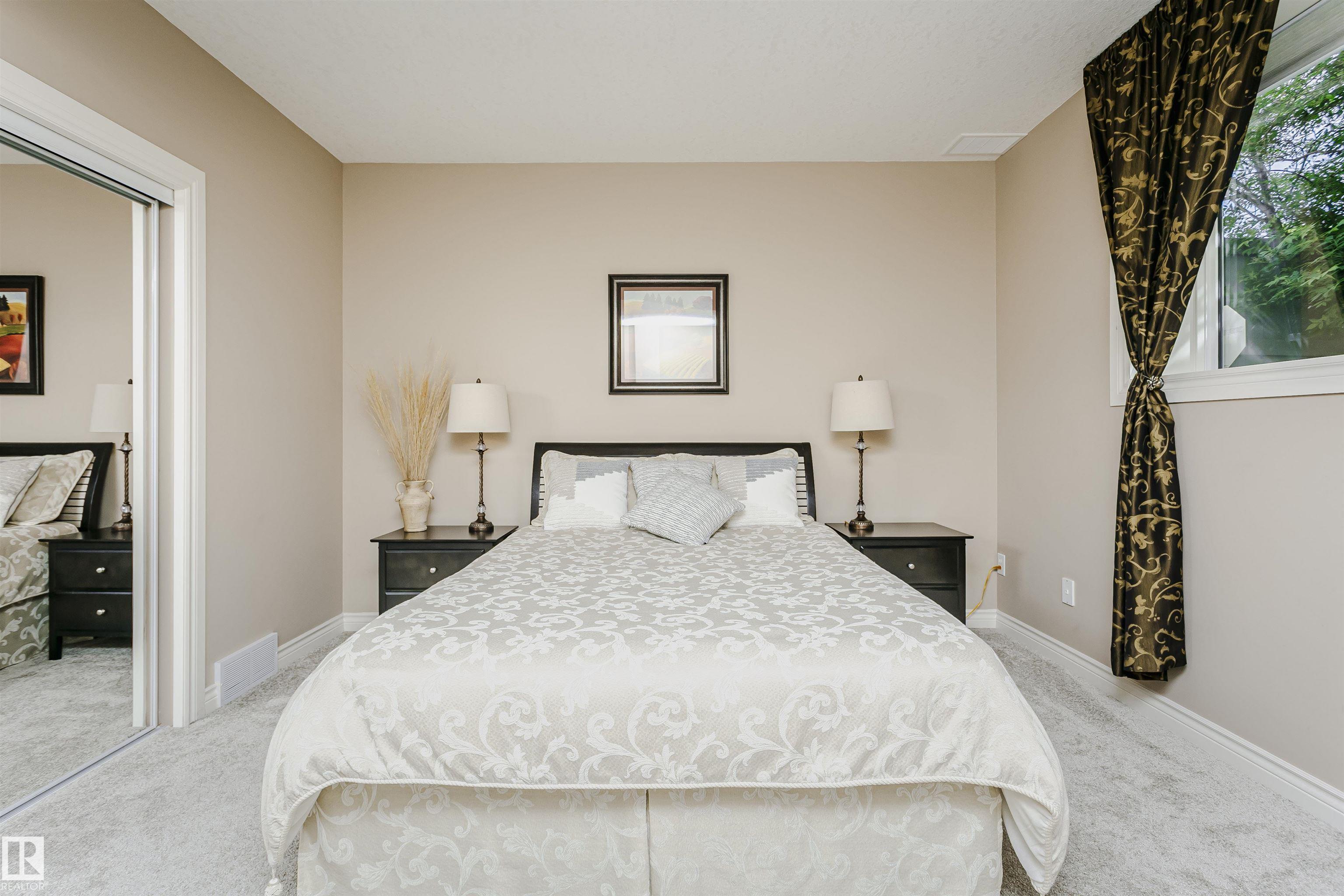 Photo 35 at 116 Darlington Crescent NW, Donsdale, Edmonton
