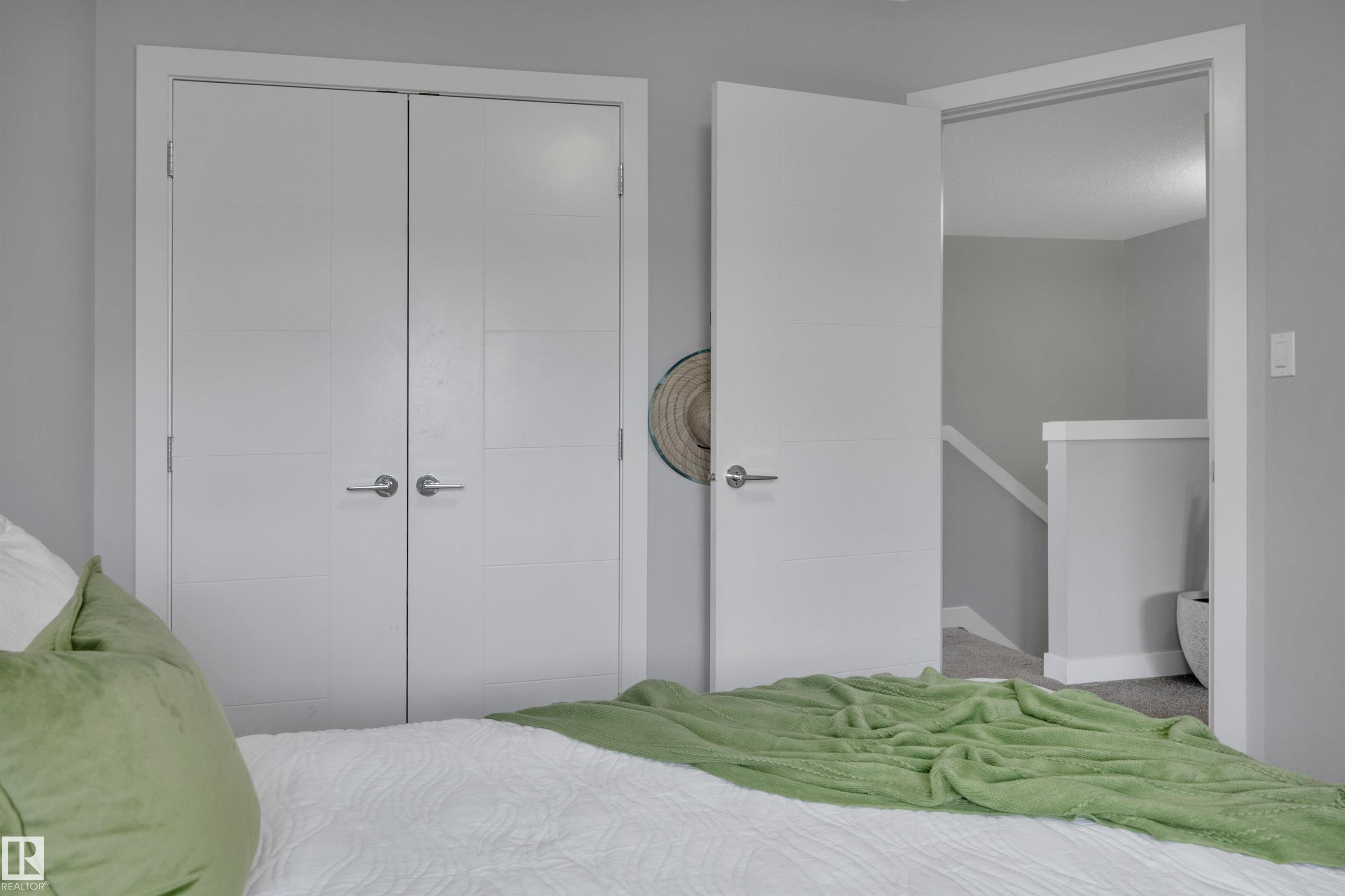 Photo 32 at 98 Sandalwood Place, Suntree, Leduc