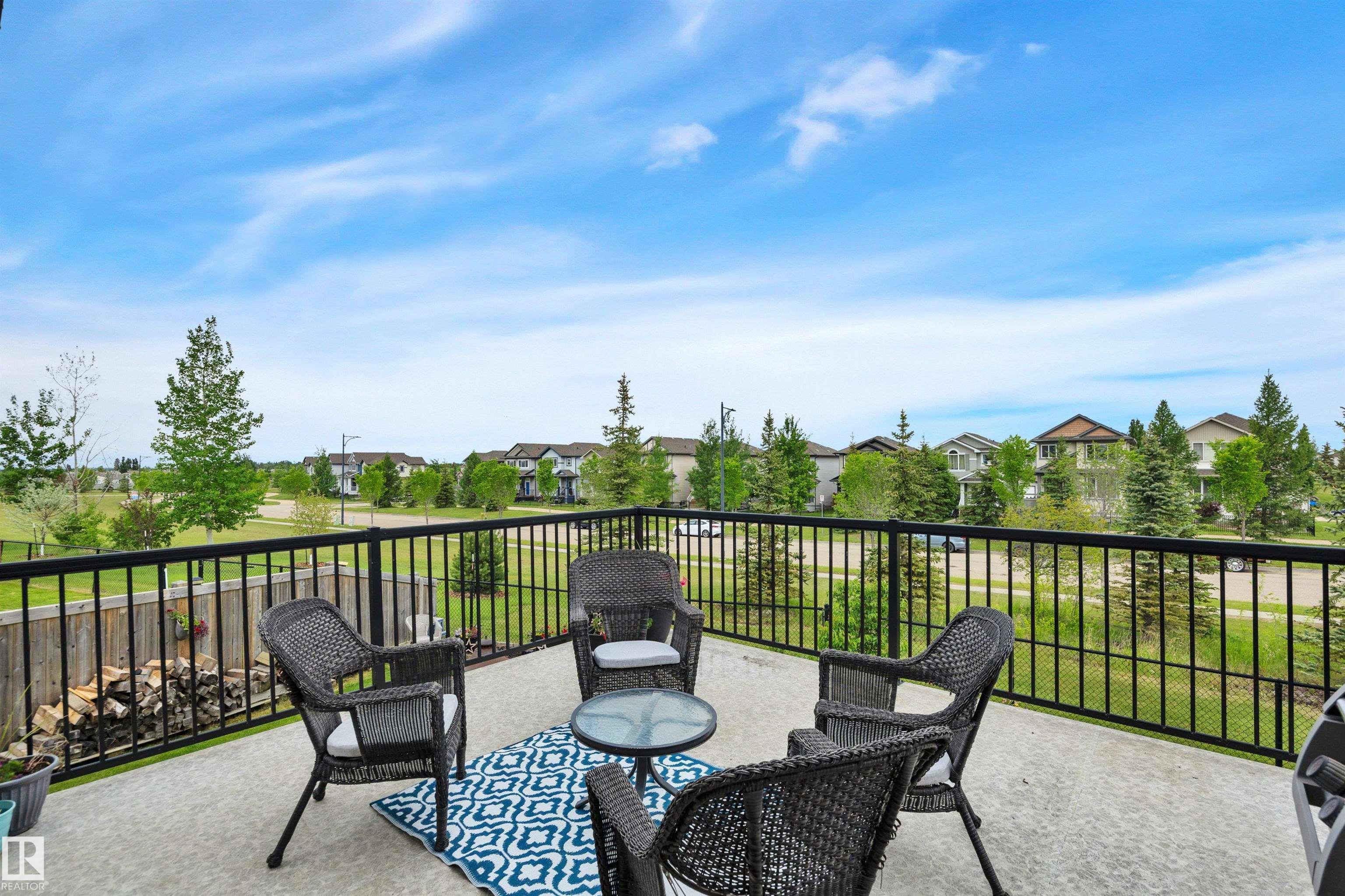 Photo 46 at 98 Sandalwood Place, Suntree, Leduc