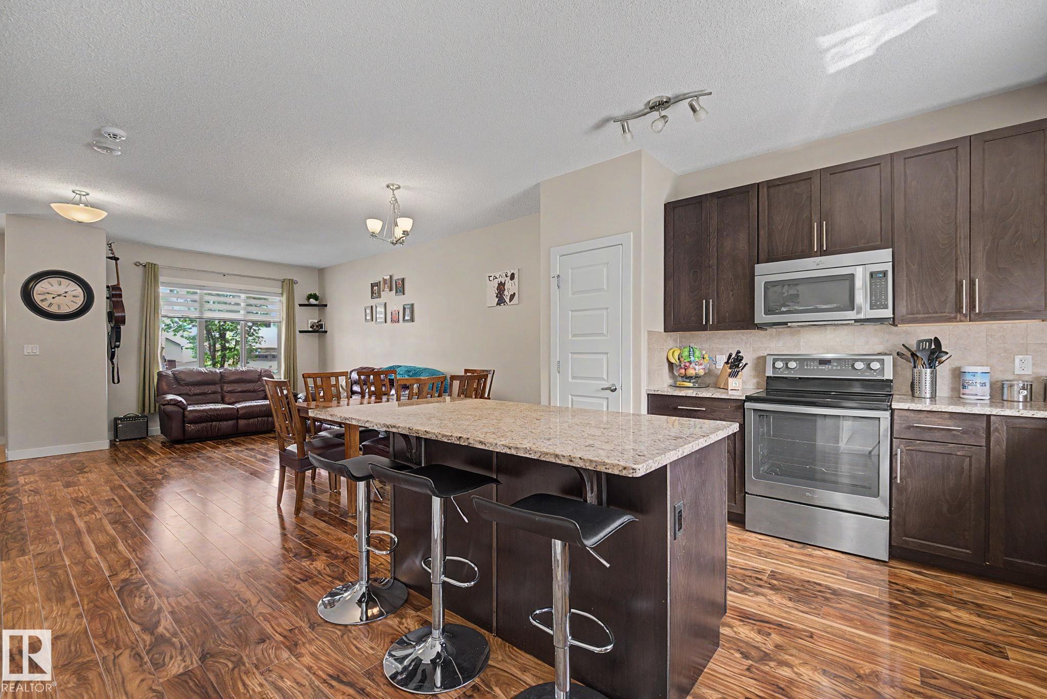 Photo 11 at 3343 Weidle Way SW, Walker, Edmonton