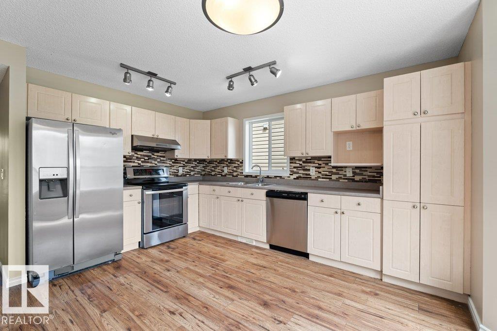 Photo 13 at 894 Mcallister Crescent SW, Macewan, Edmonton