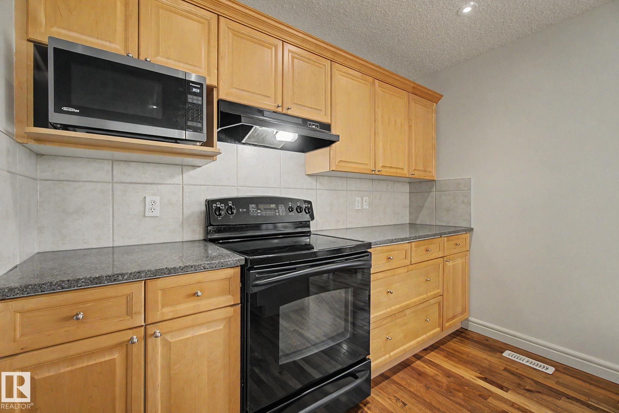Photo 18 at 7365 Singer Way NW, South Terwillegar, Edmonton