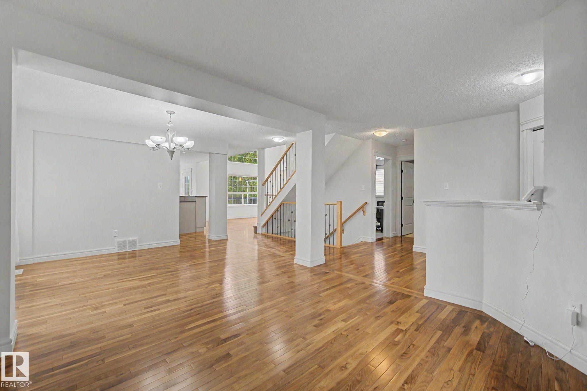 Photo 8 at 7365 Singer Way NW, South Terwillegar, Edmonton