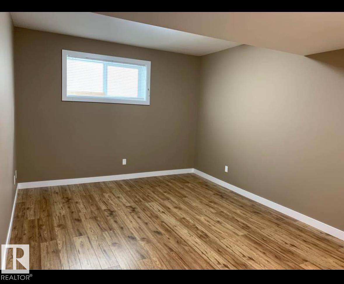 Photo 18 at 12224 88 Street NW, Delton, Edmonton