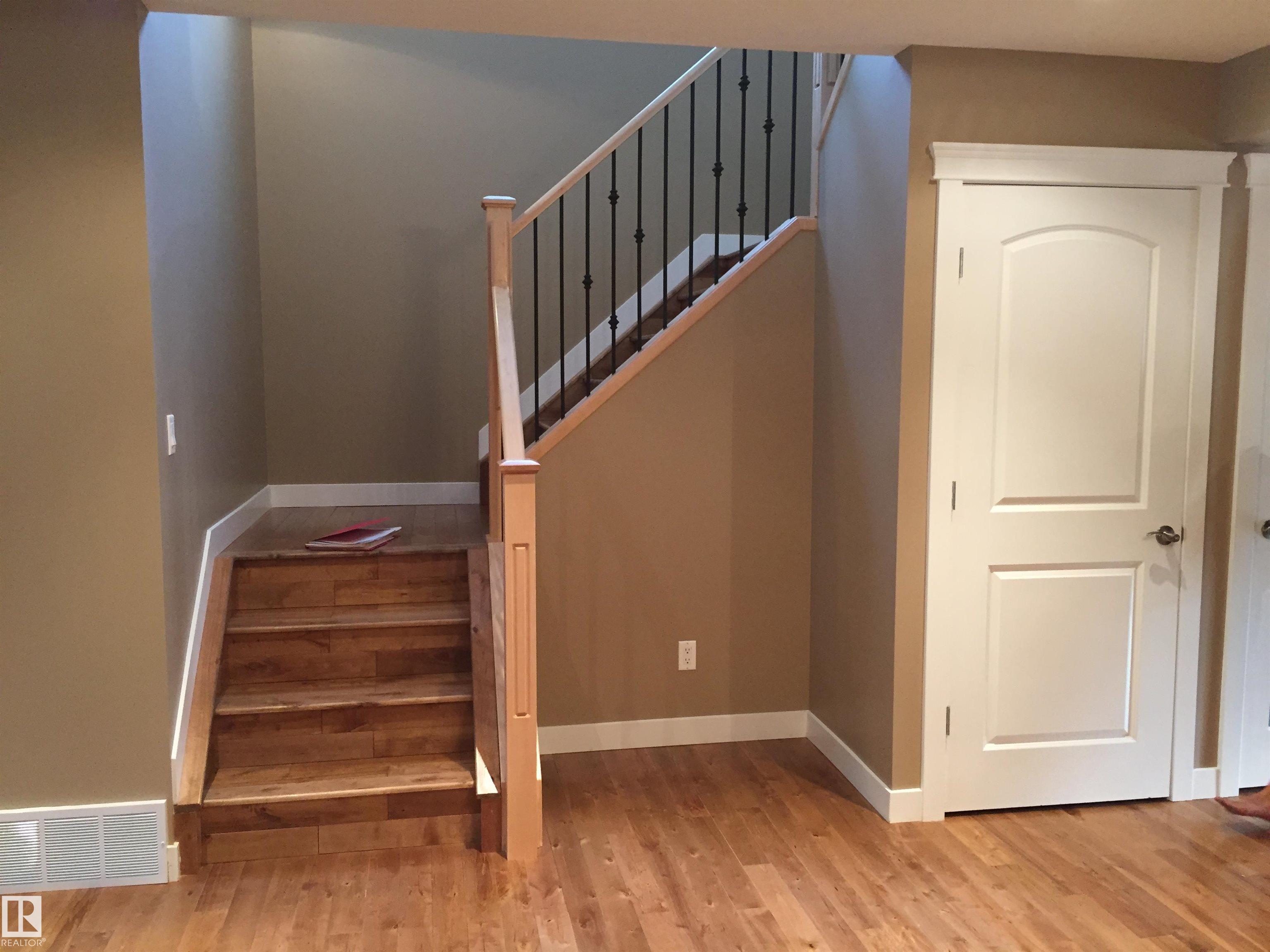 12224 88 Street NW, Delton, Edmonton