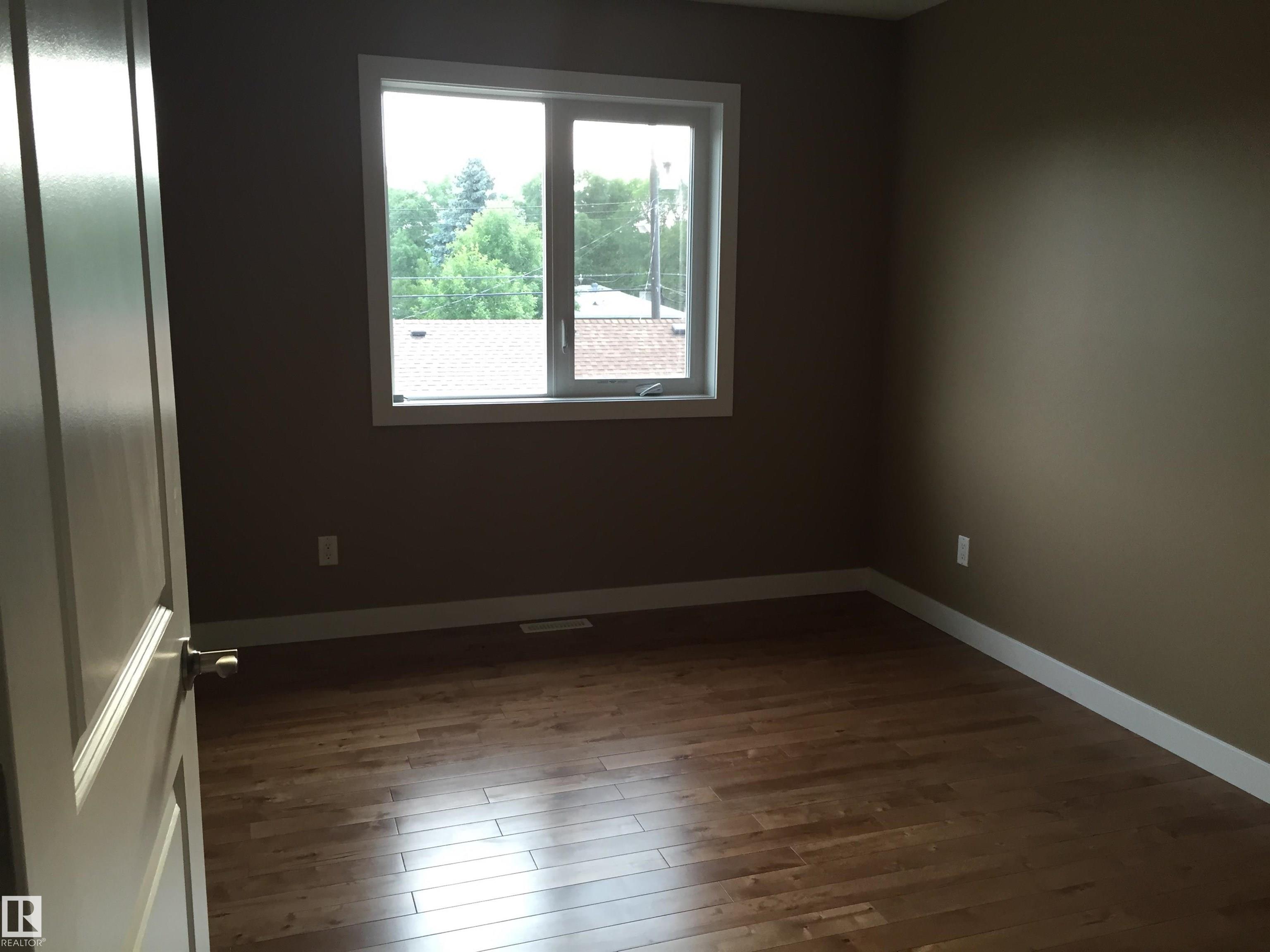 12224 88 Street NW, Delton, Edmonton