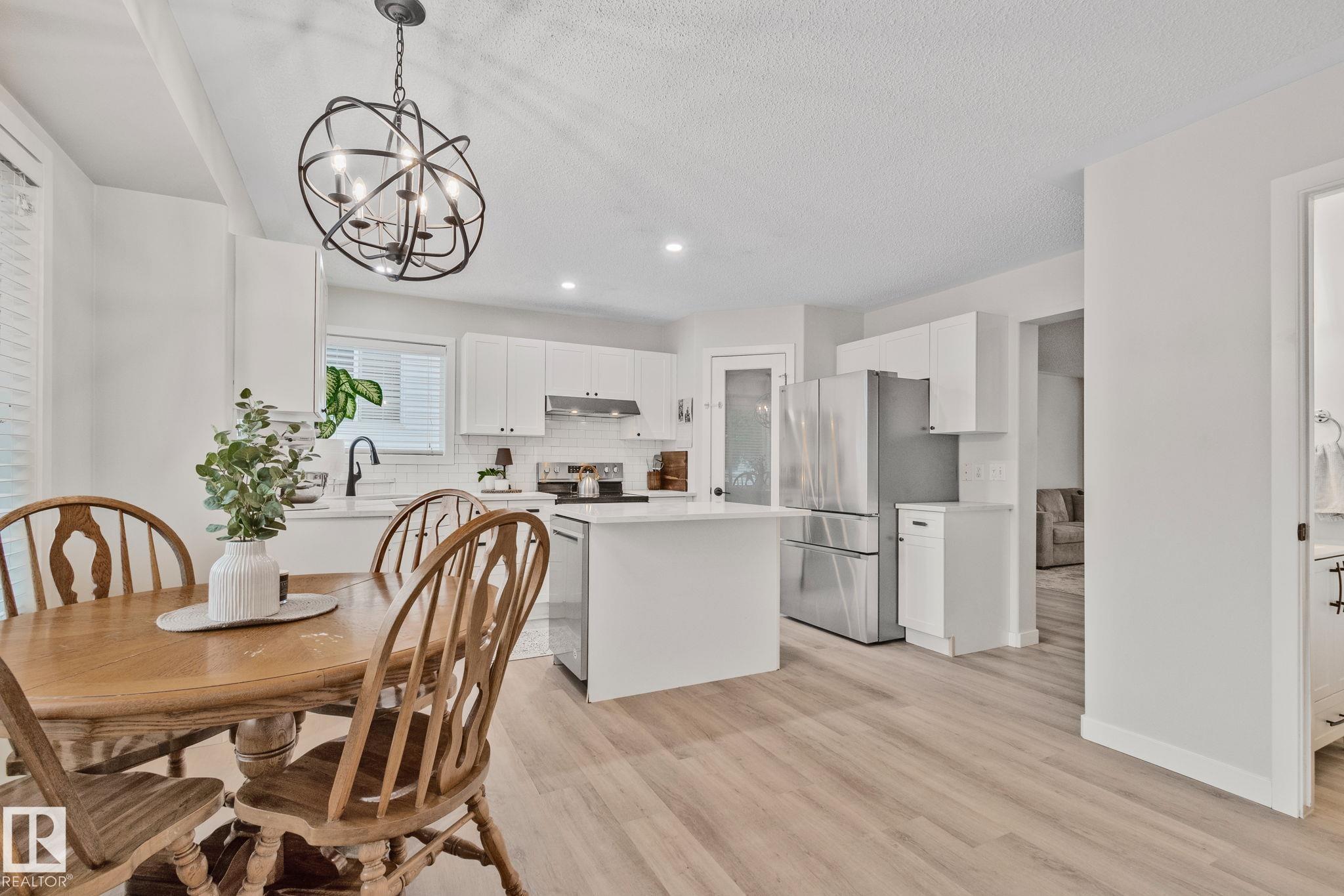 Photo 15 at 1604 Tompkins Place NW, Terwillegar Towne, Edmonton