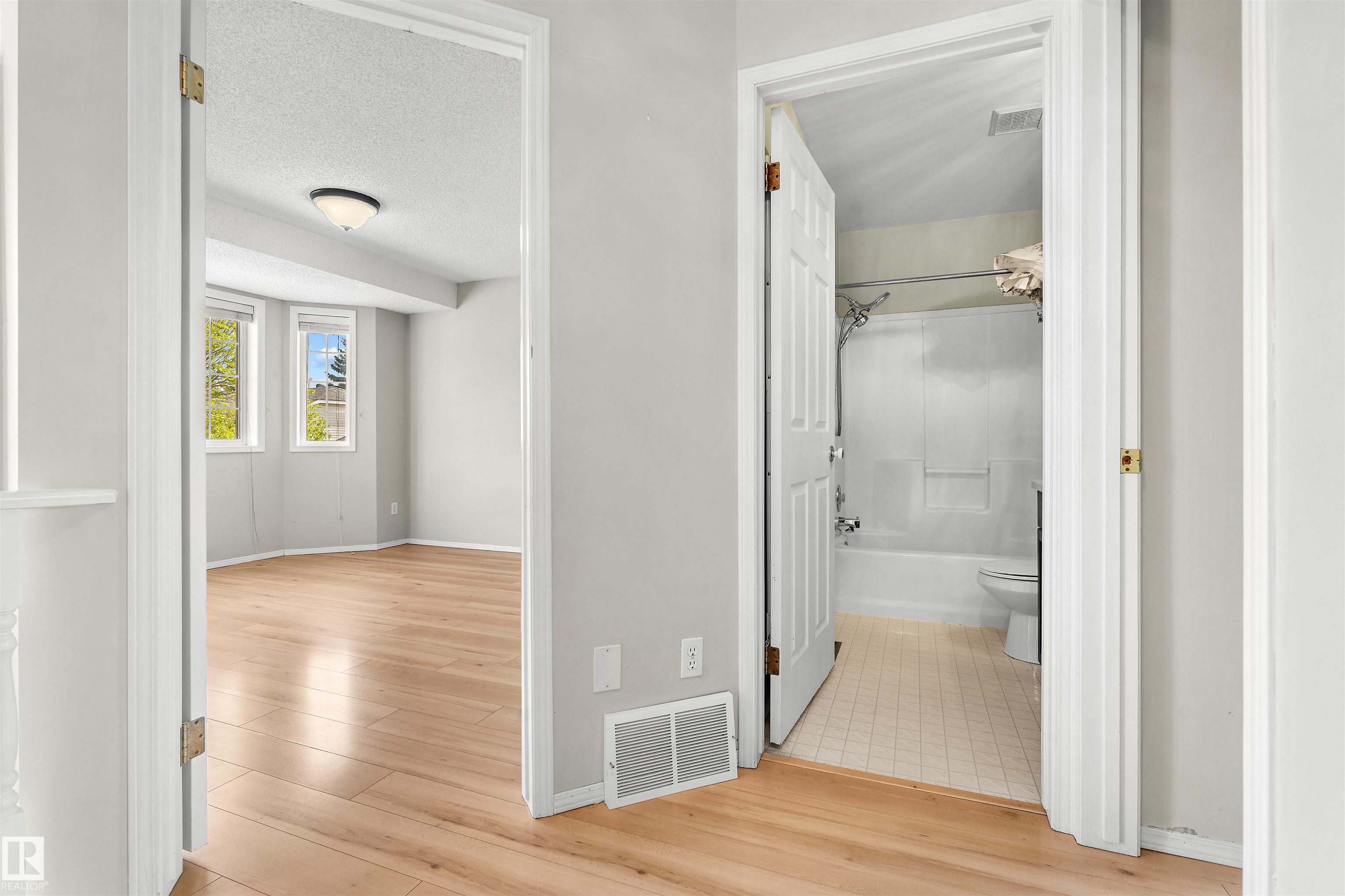 Photo 17 at 32 - 3311 58 Street NW, Tawa, Edmonton