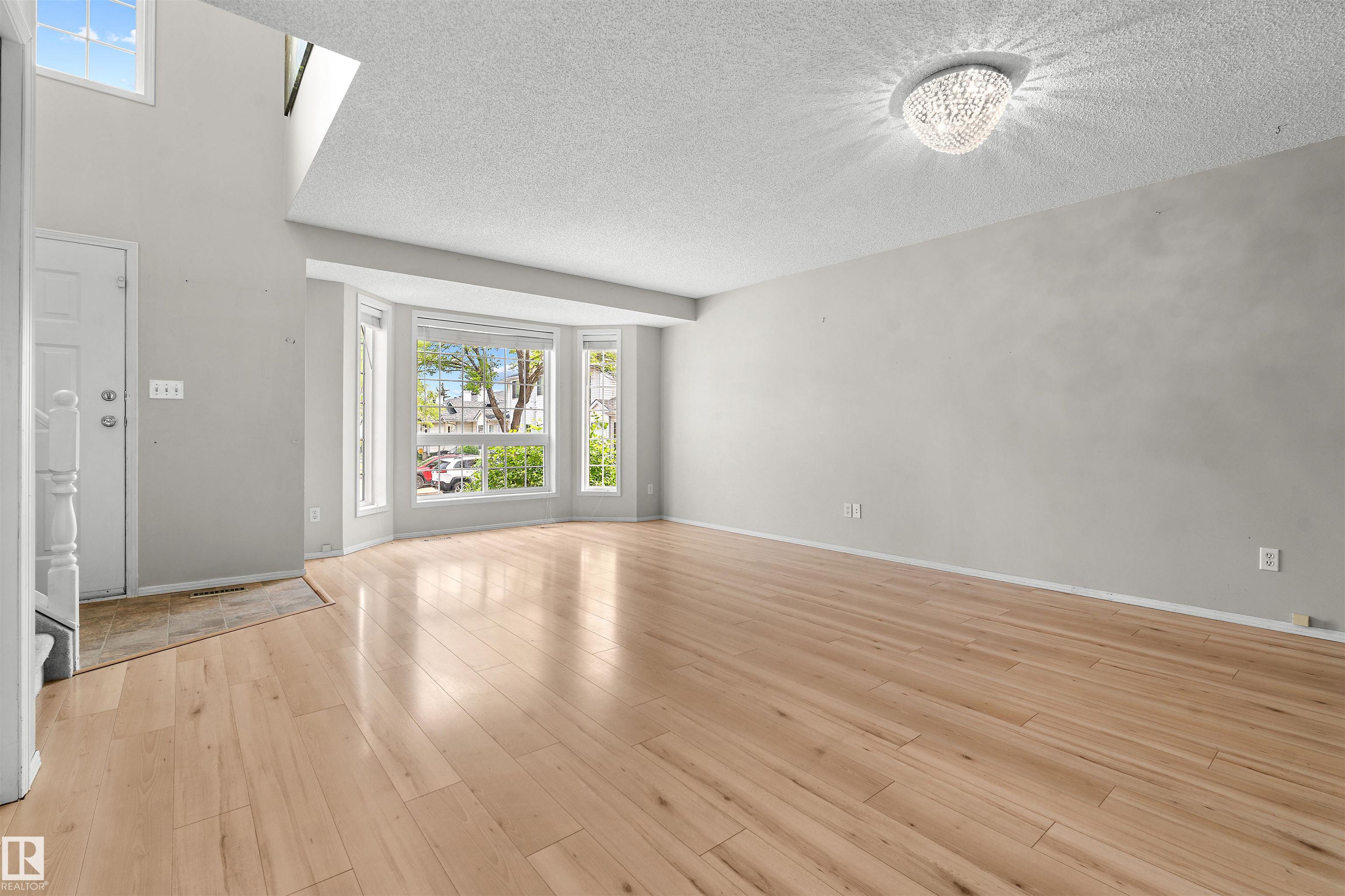 Photo 7 at 32 - 3311 58 Street NW, Tawa, Edmonton