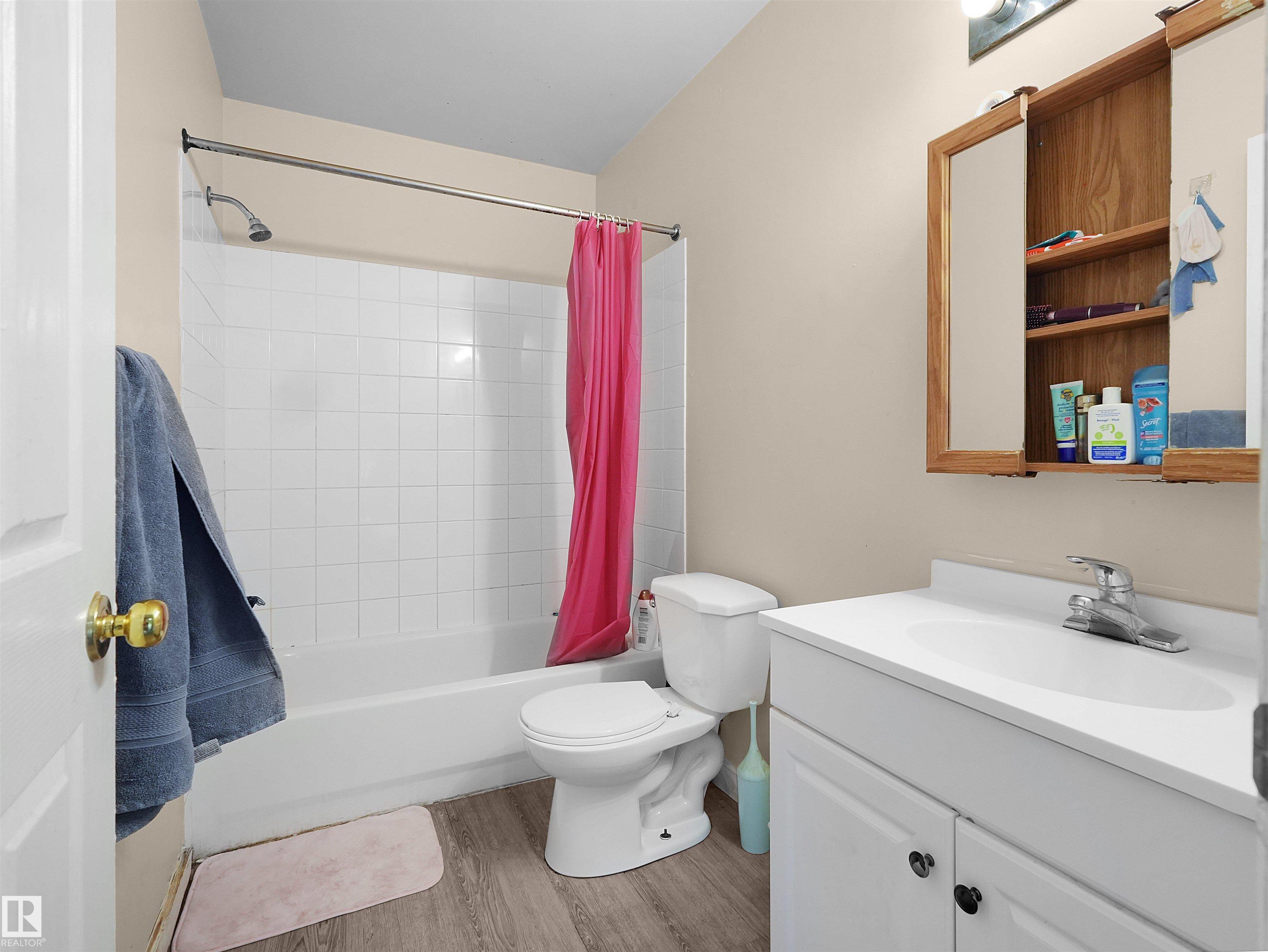 Photo 11 at 304 - 9120 106 Avenue NW, Boyle Street, Edmonton