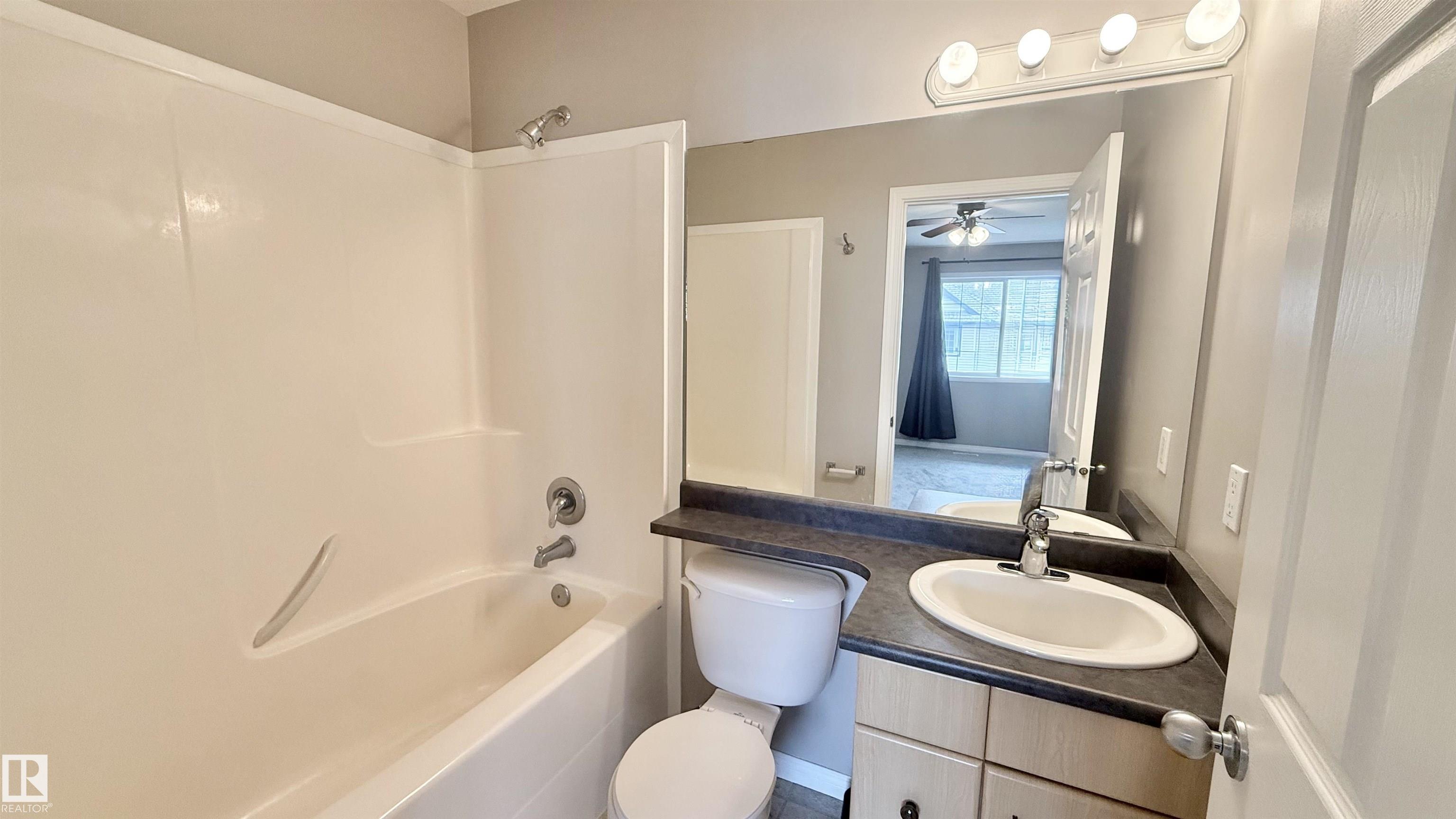 Photo 19 at 9 - 225 Blackburn Drive E SW, Blackburne, Edmonton