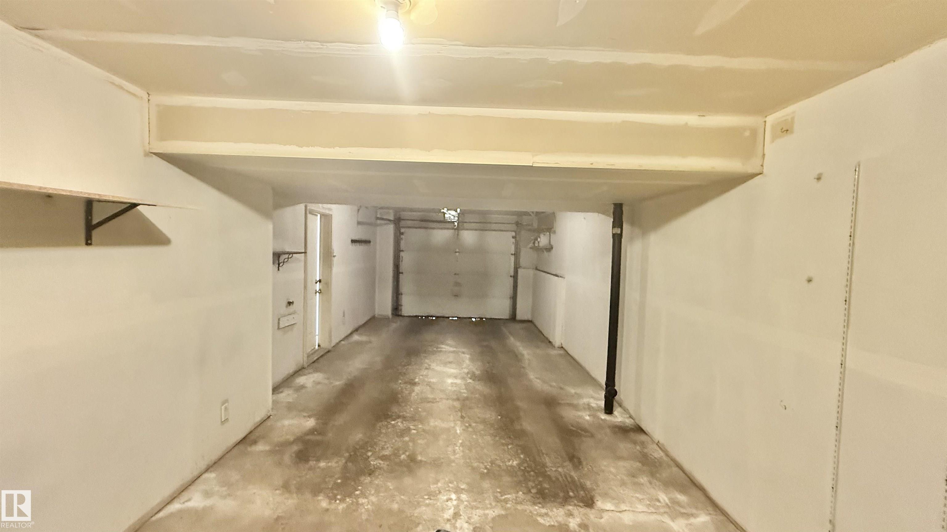 Photo 34 at 9 - 225 Blackburn Drive E SW, Blackburne, Edmonton