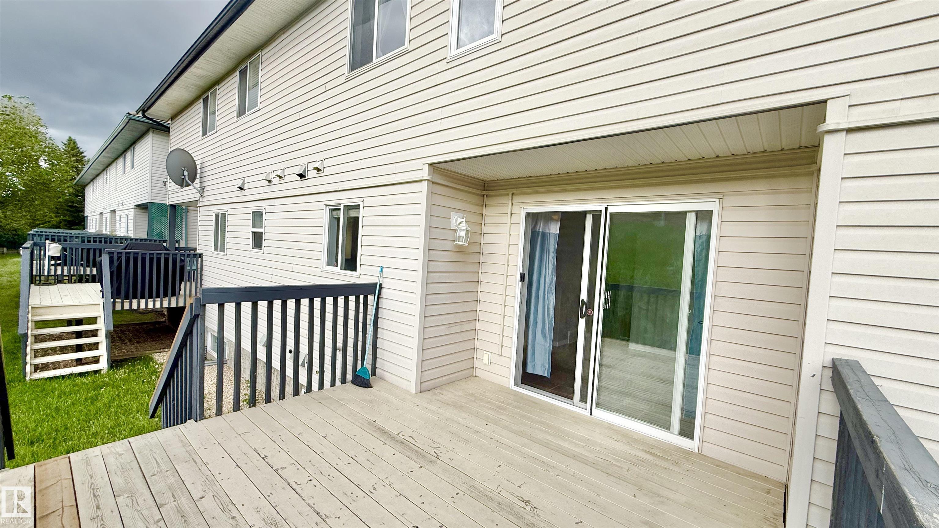 Photo 35 at 9 - 225 Blackburn Drive E SW, Blackburne, Edmonton