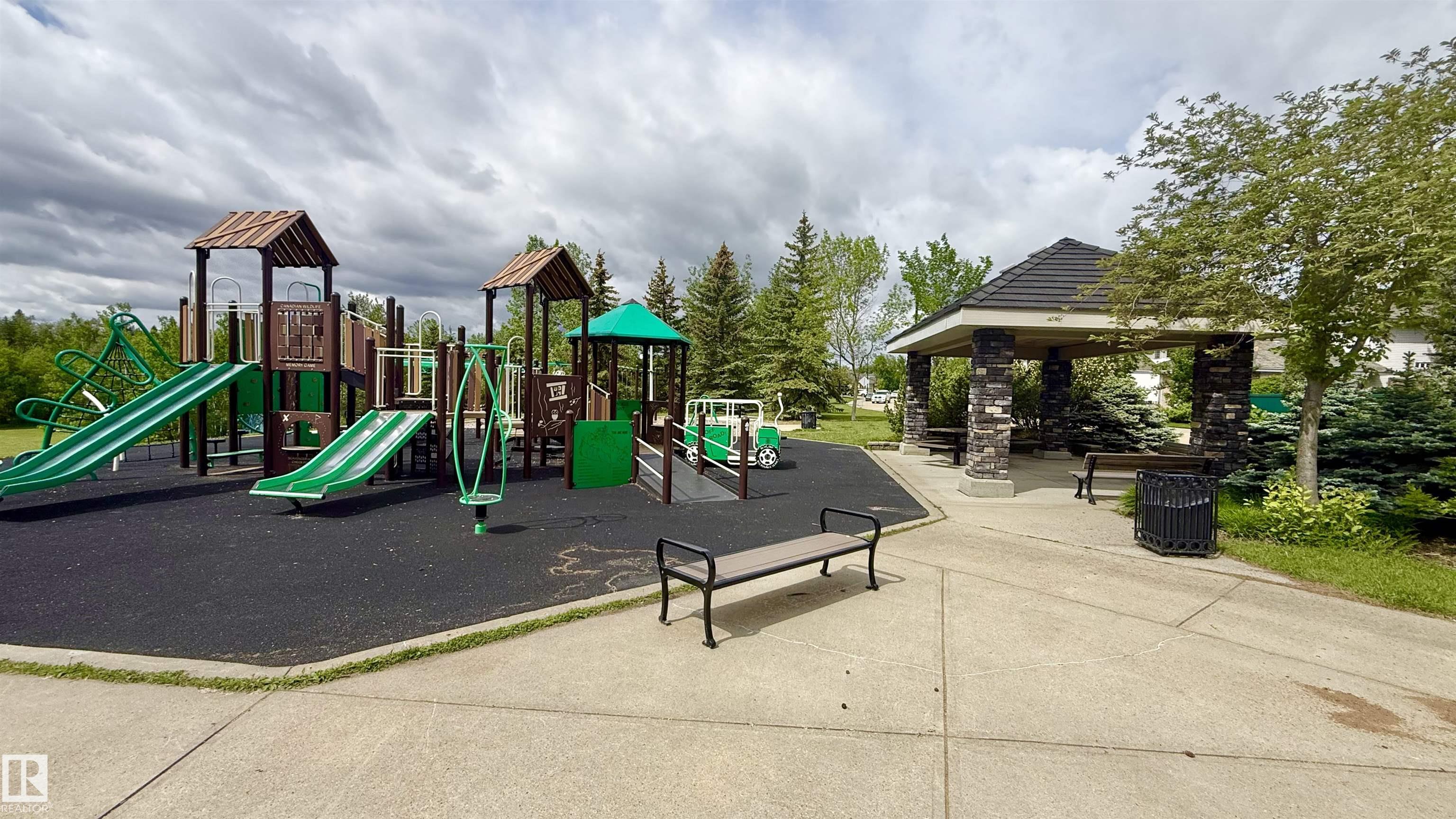Photo 42 at 9 - 225 Blackburn Drive E SW, Blackburne, Edmonton