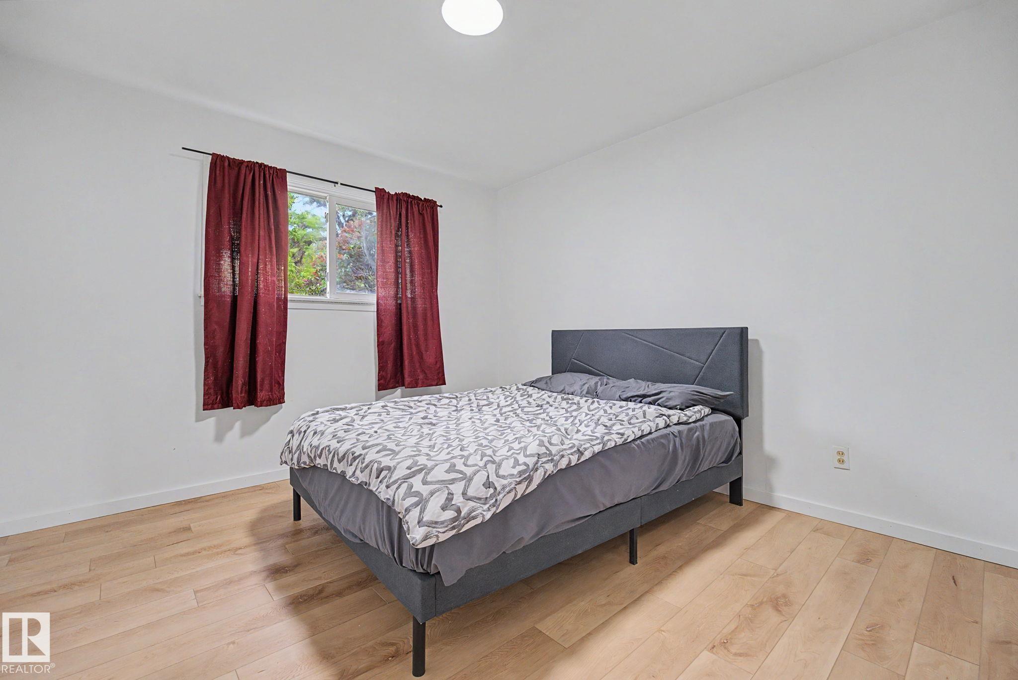 Photo 17 at 10731 163 Street NW, Mayfield, Edmonton
