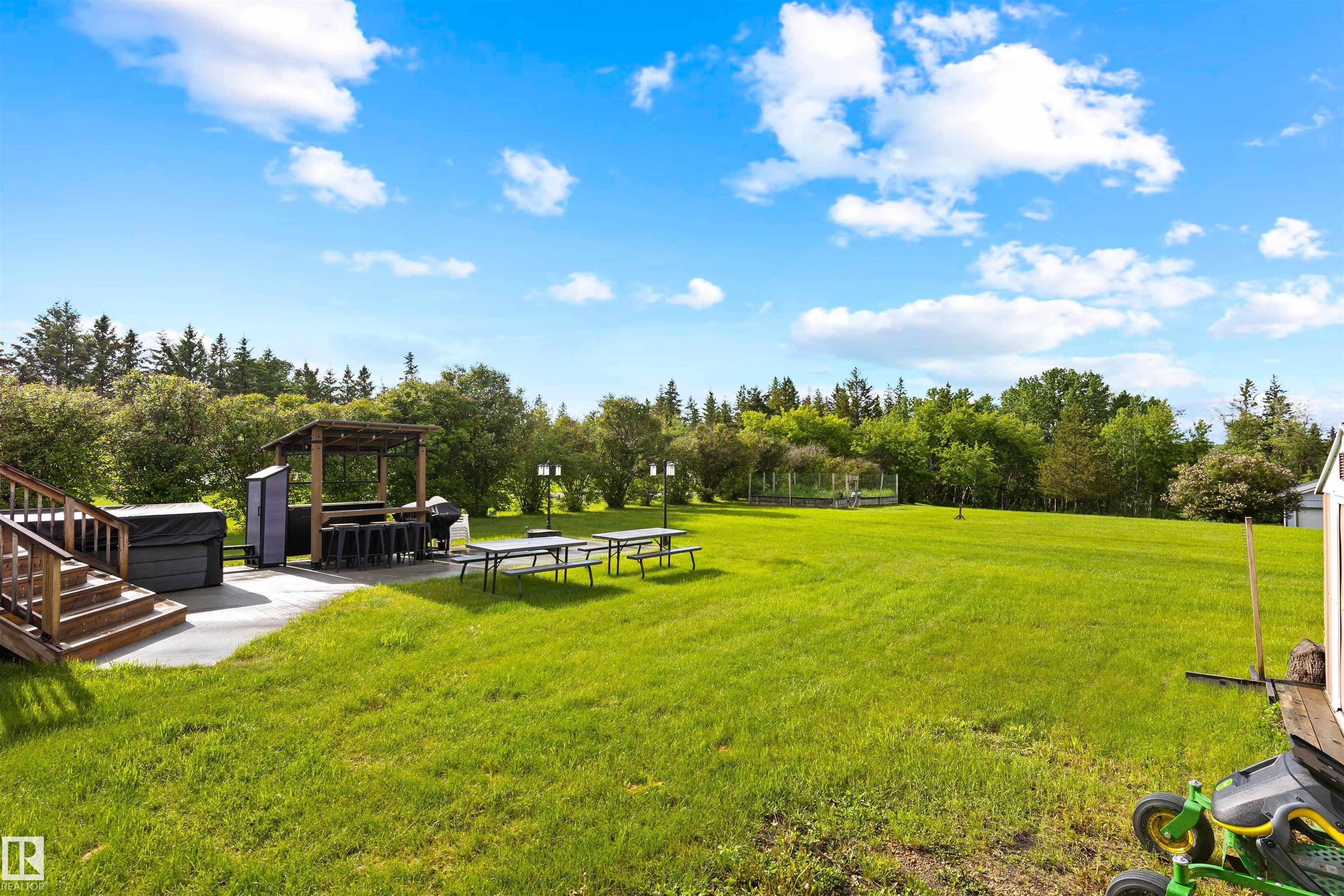 Photo 60 at 39 - 55319 Rge Road 223, Riverside Park, Rural Sturgeon County