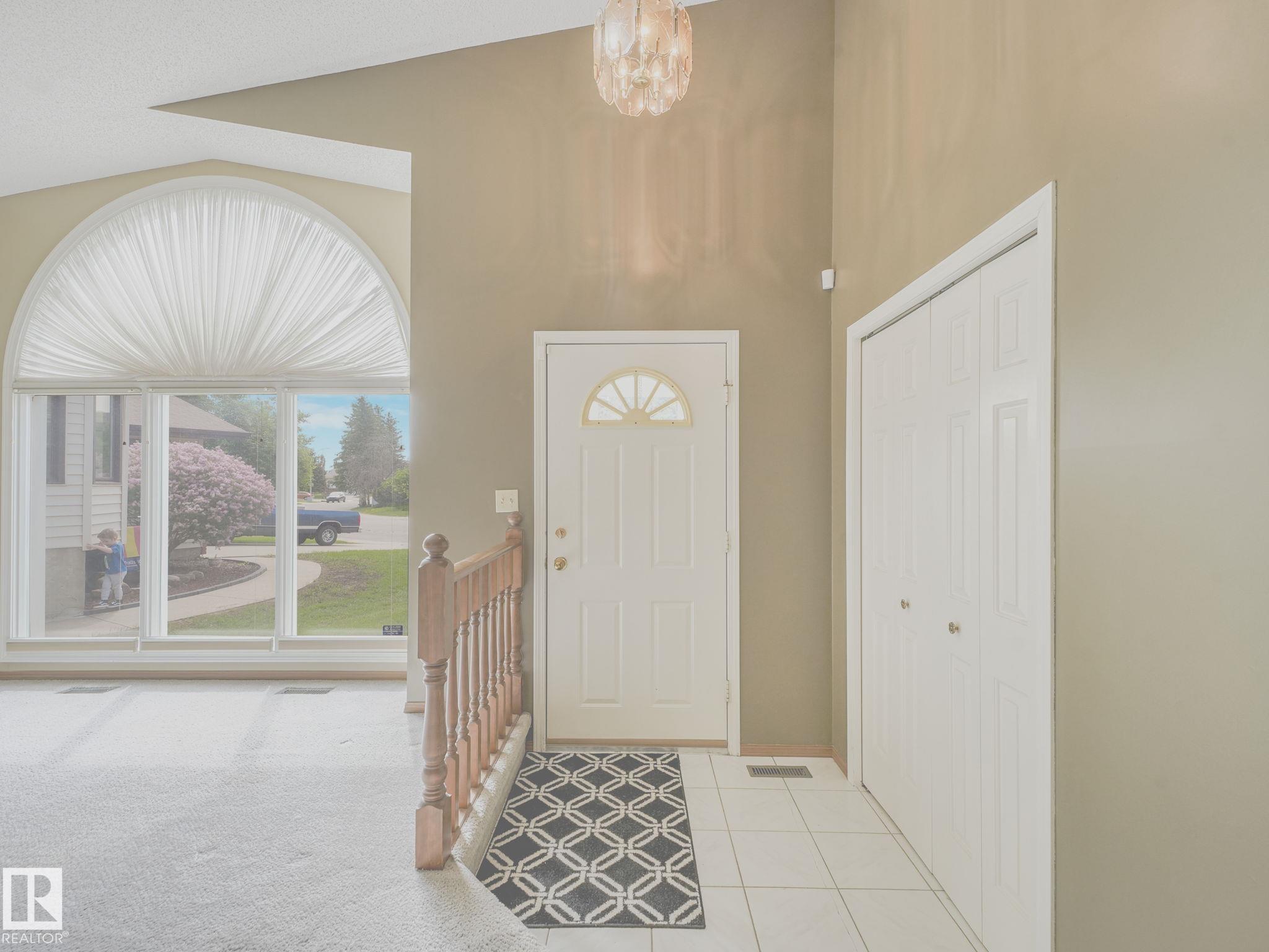8121 188a Street NW, Aldergrove, Edmonton