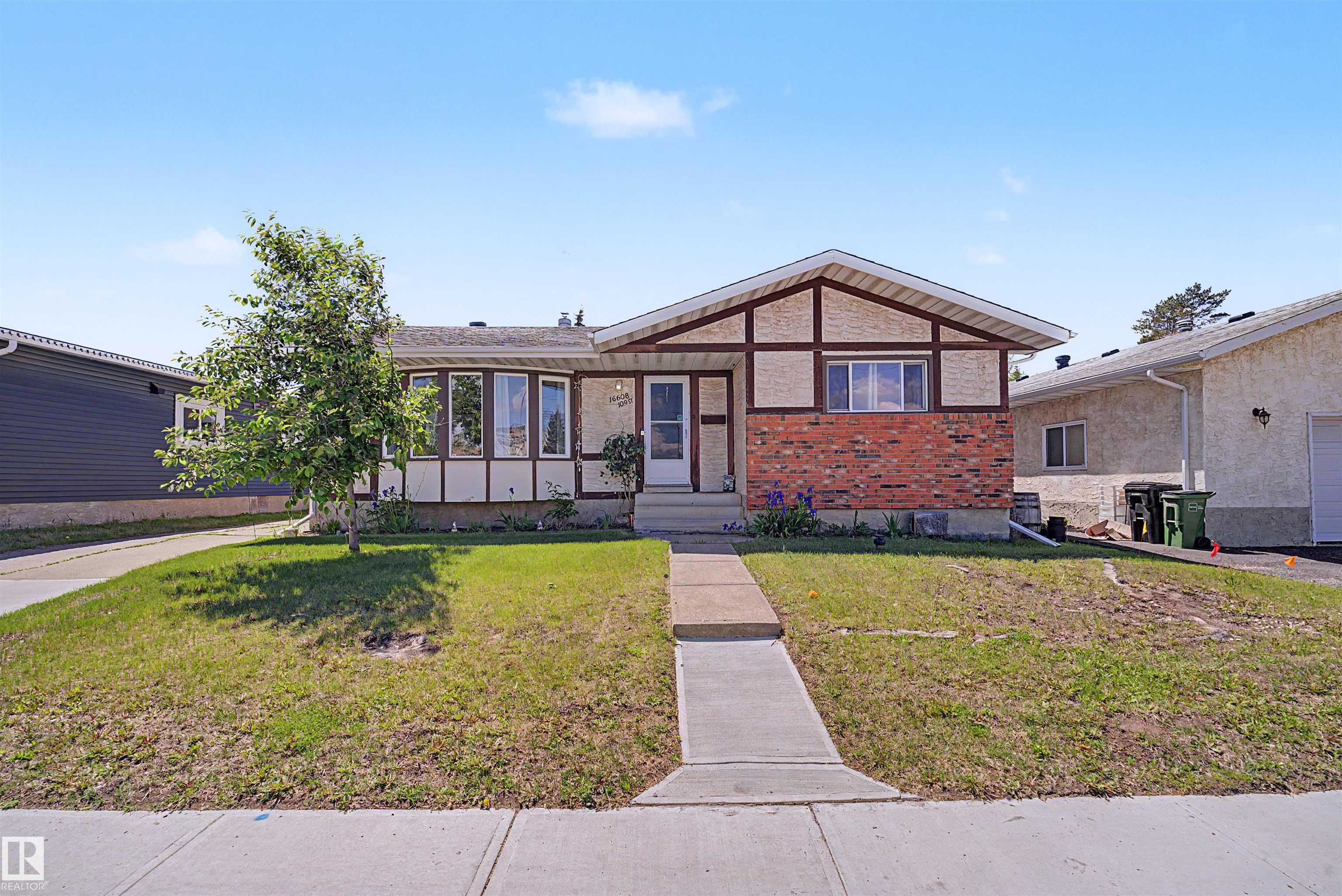 16608 109 Street NW, Lorelei, Edmonton