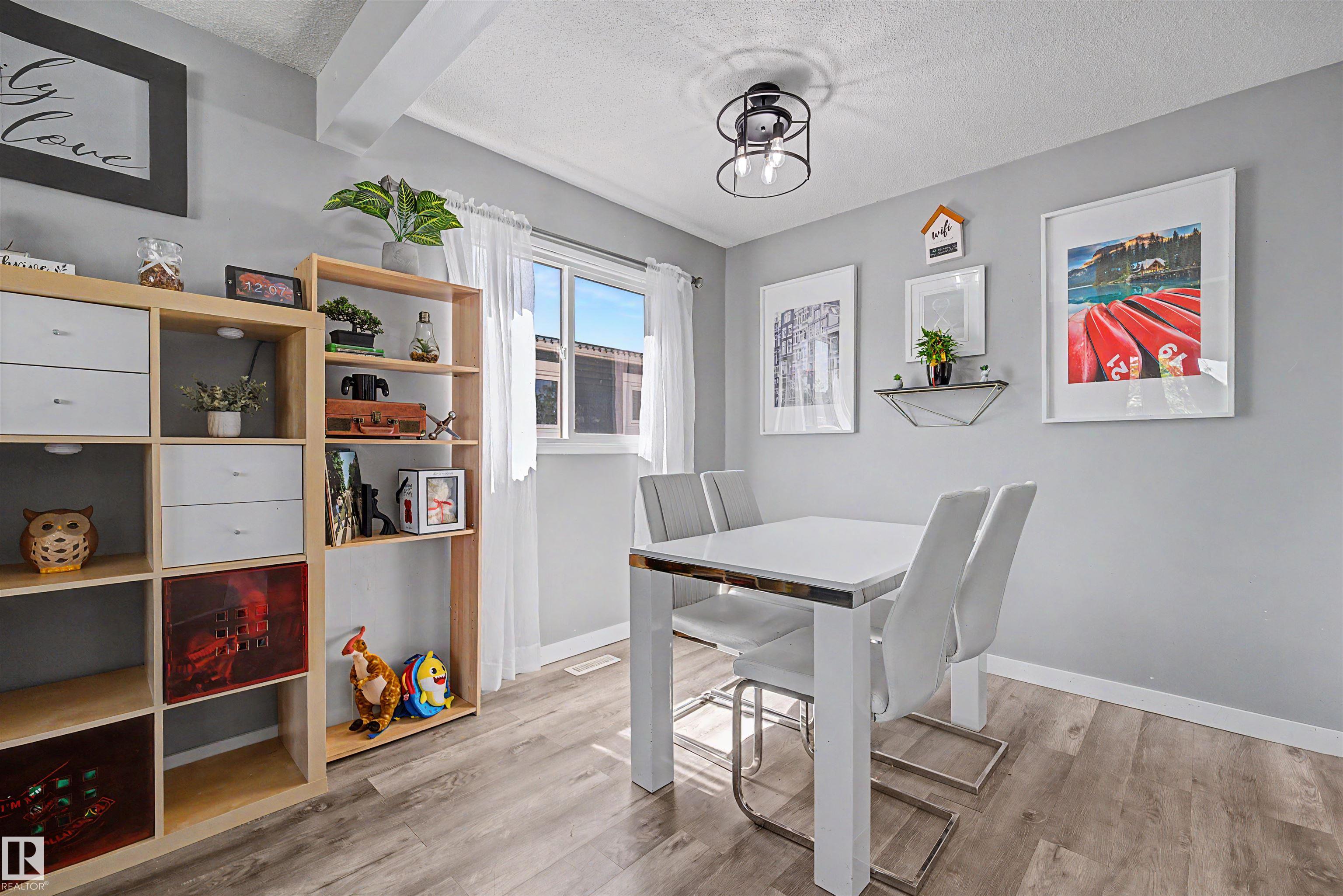 Photo 10 at 16608 109 Street NW, Lorelei, Edmonton