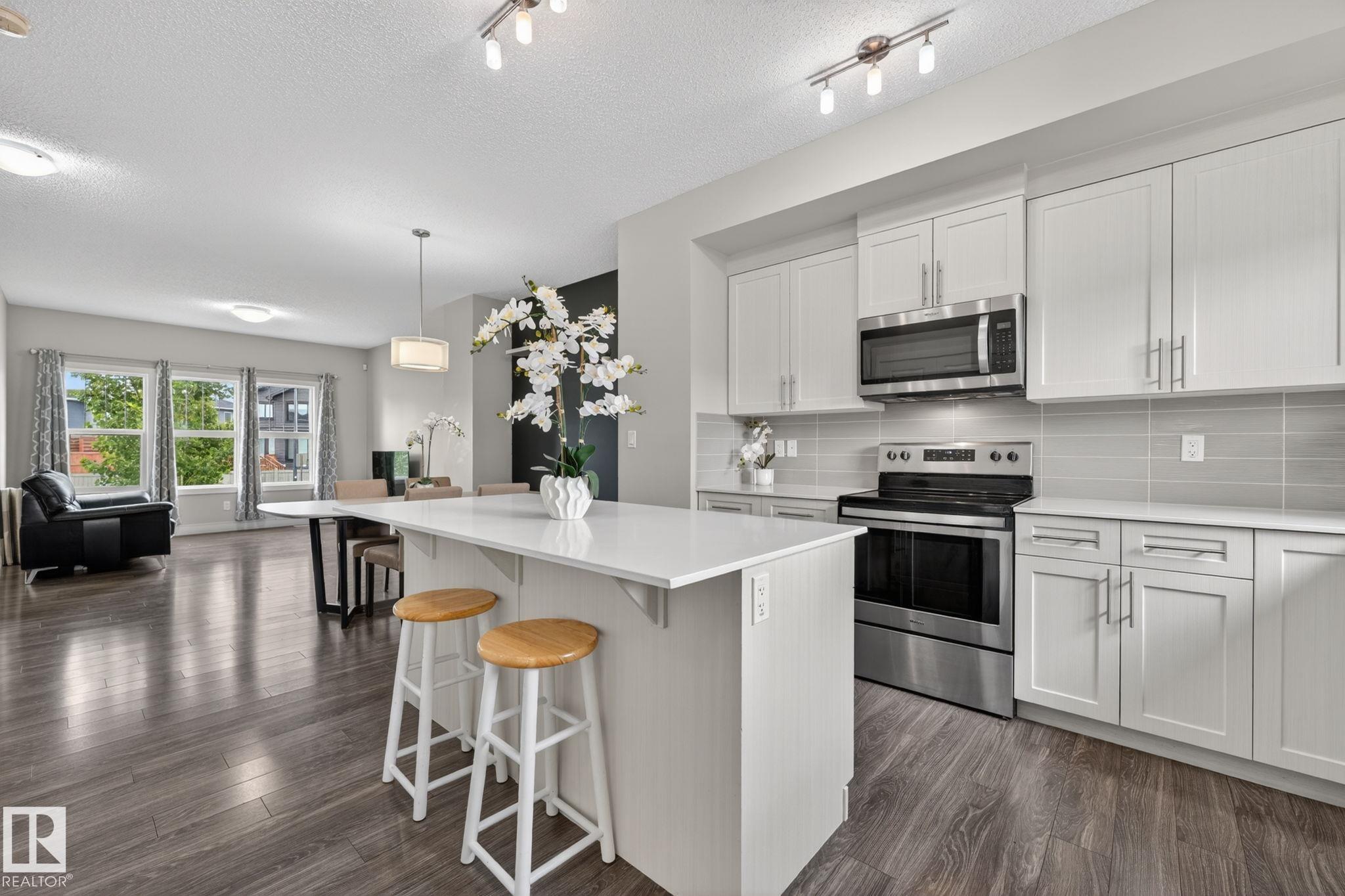 Photo 15 at 165 Robinson Drive, Robinson, Leduc