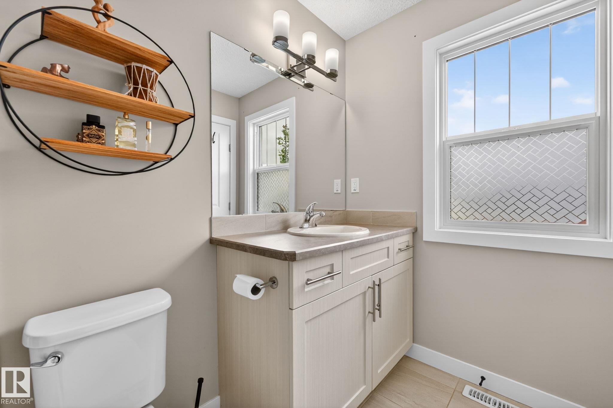 Photo 32 at 165 Robinson Drive, Robinson, Leduc