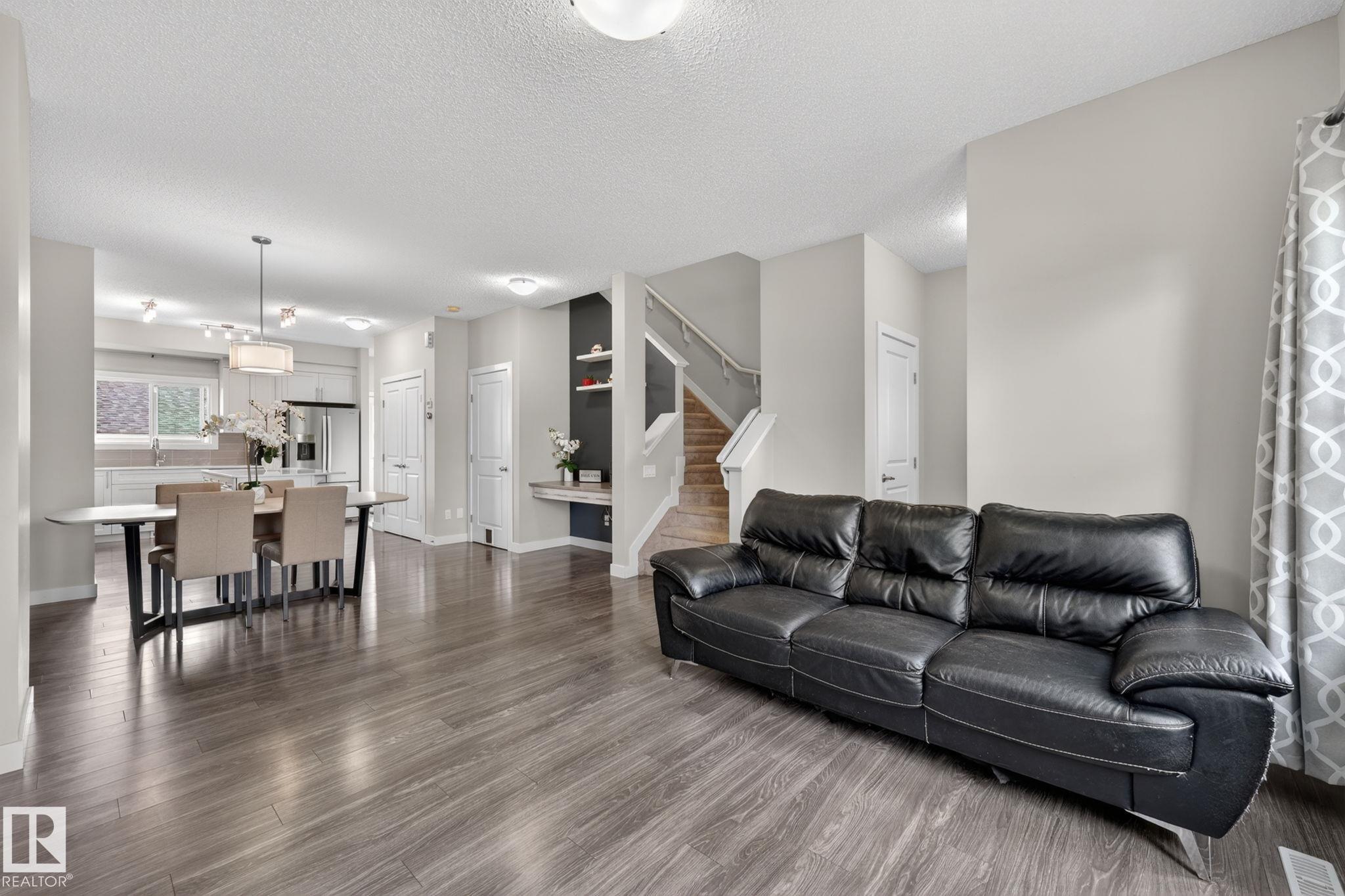 Photo 7 at 165 Robinson Drive, Robinson, Leduc