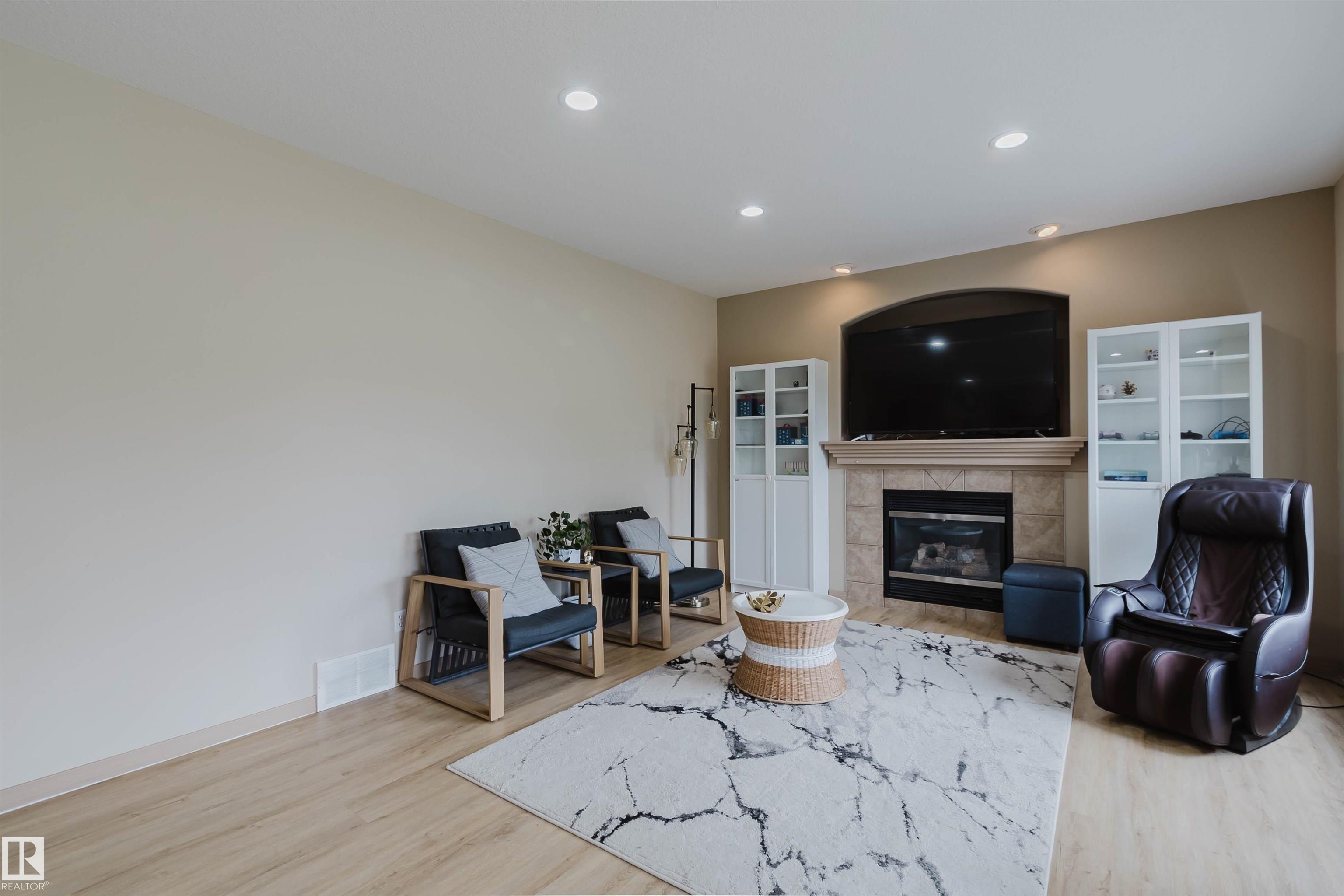 Photo 20 at 2236 Garnett crest NW, Glastonbury, Edmonton