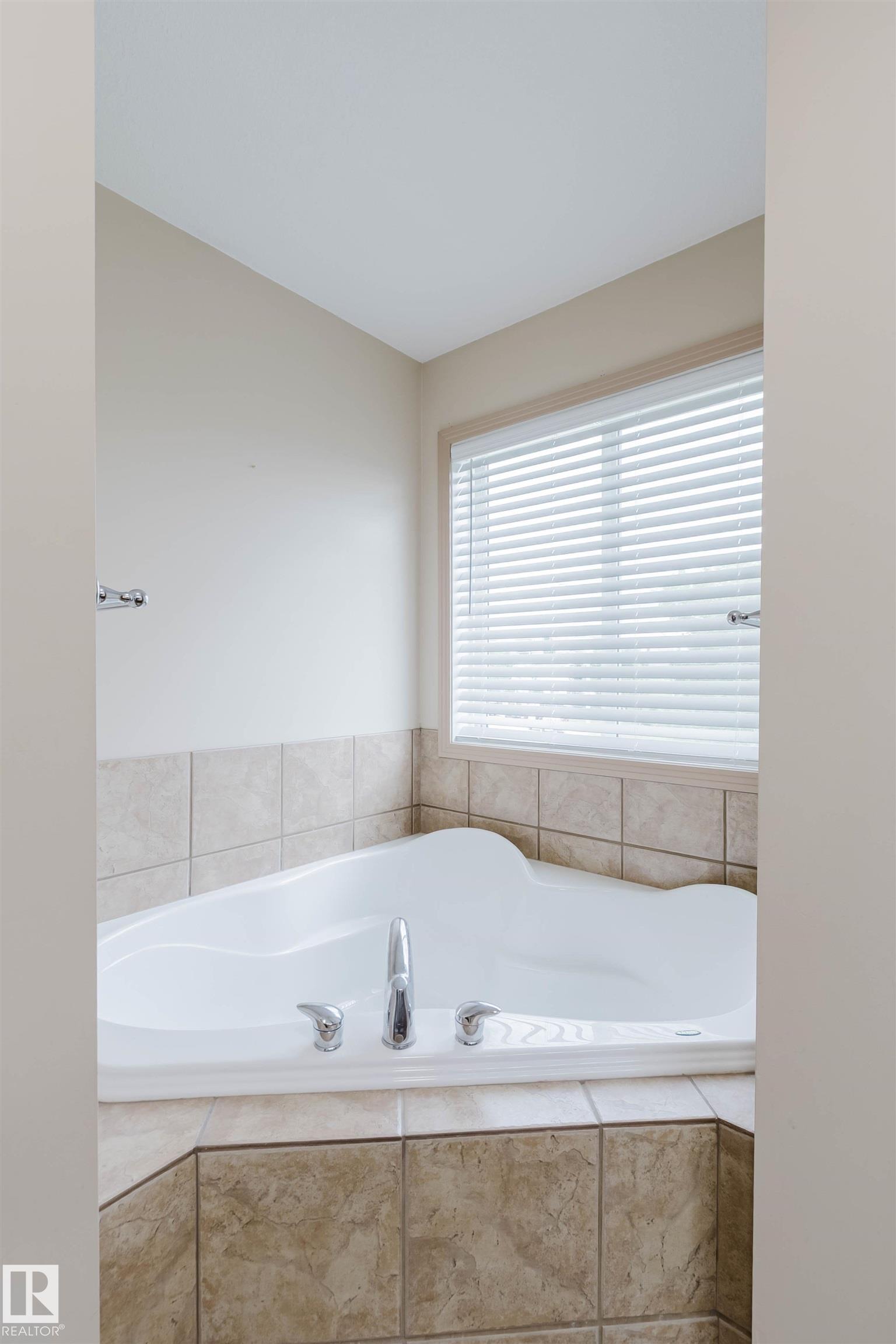Photo 37 at 2236 Garnett crest NW, Glastonbury, Edmonton